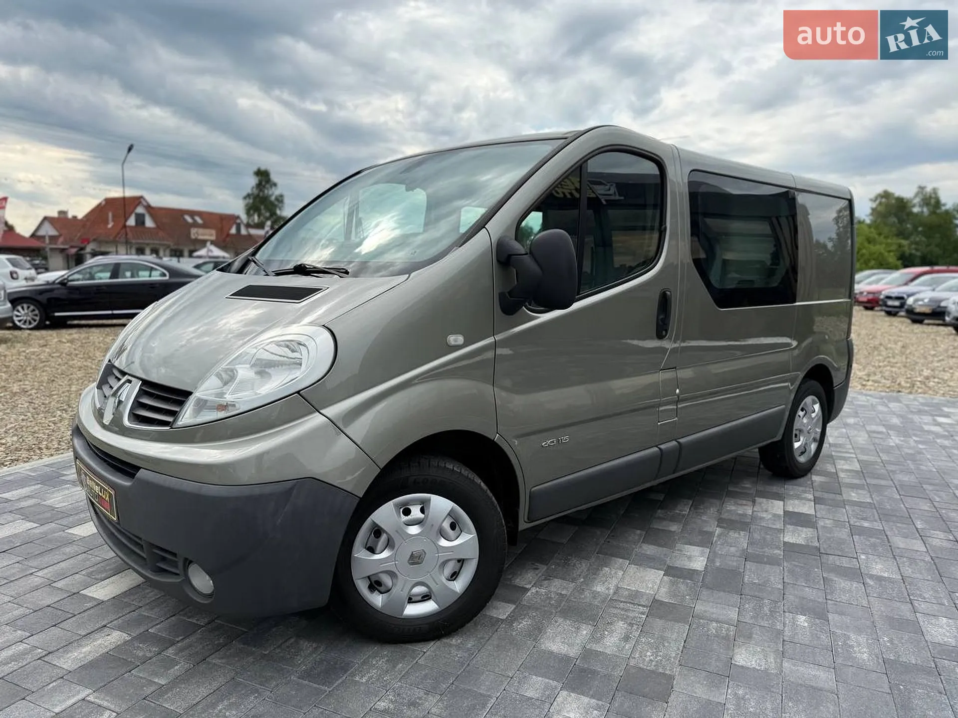 2010 Renault Trafic - мініатюра 27