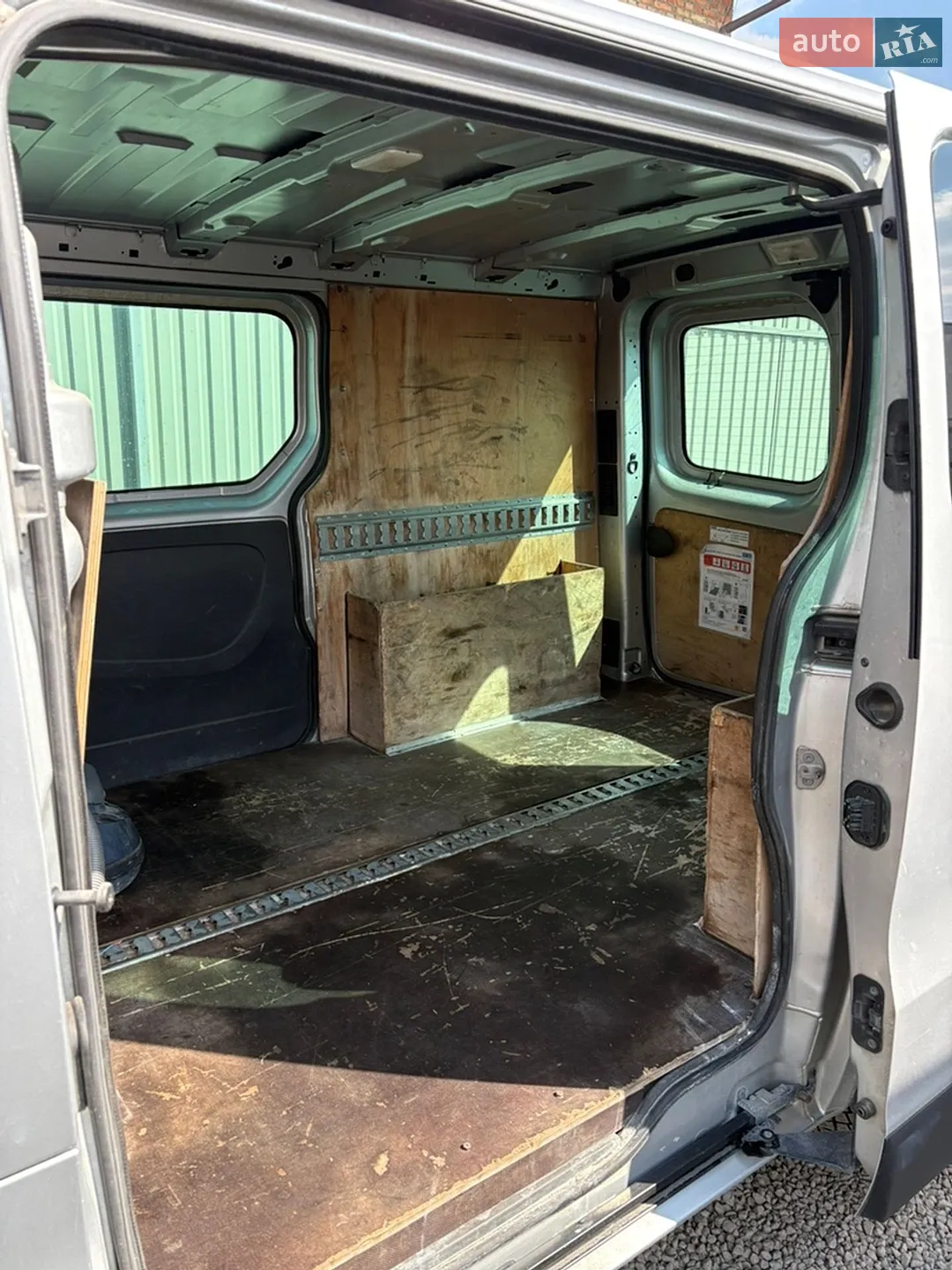 2015 Renault Trafic - мініатюра 25