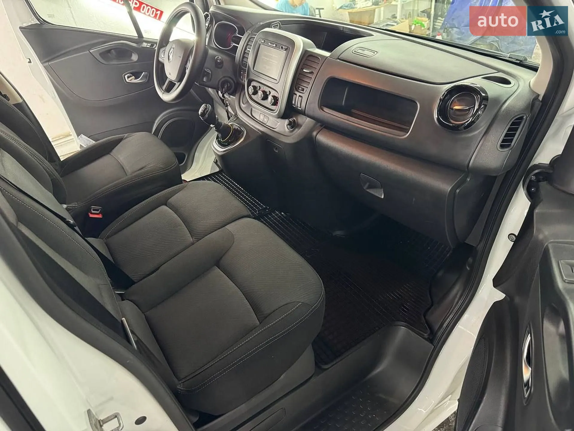 2020 Renault Trafic - мініатюра 20