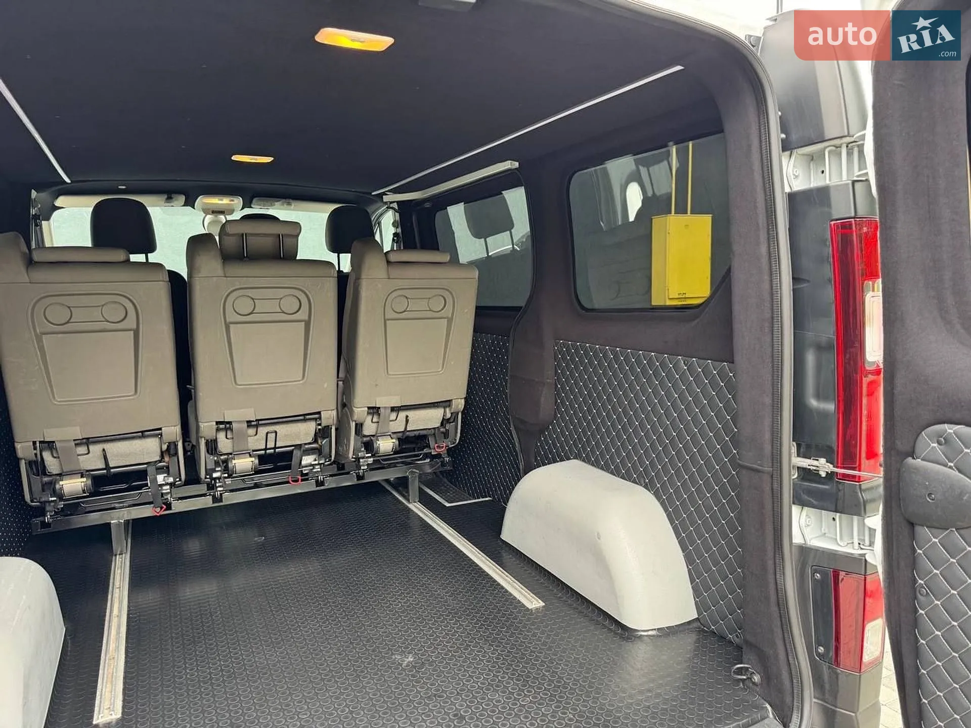 2020 Renault Trafic - мініатюра 48