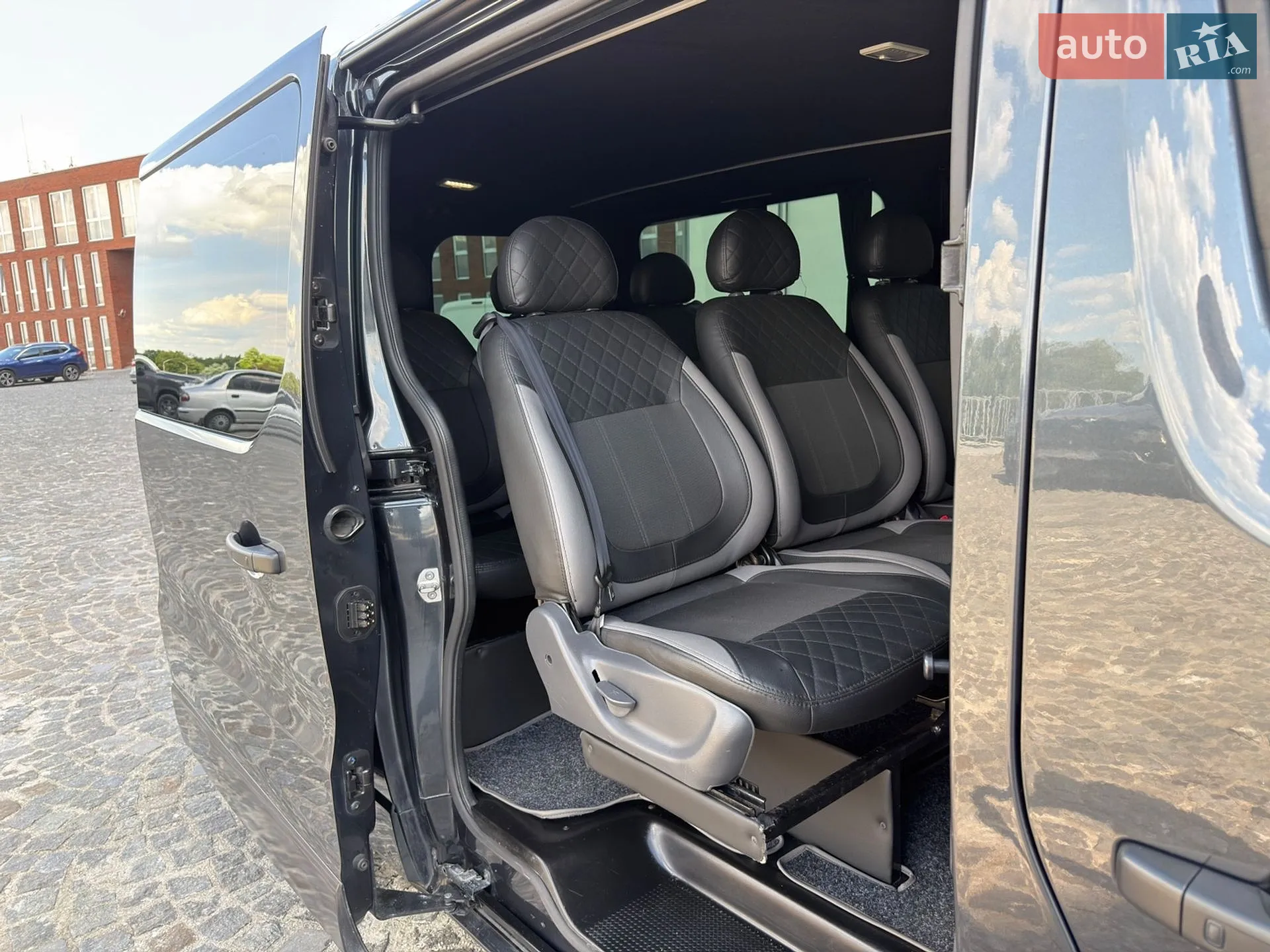 2022 Renault Trafic - мініатюра 30