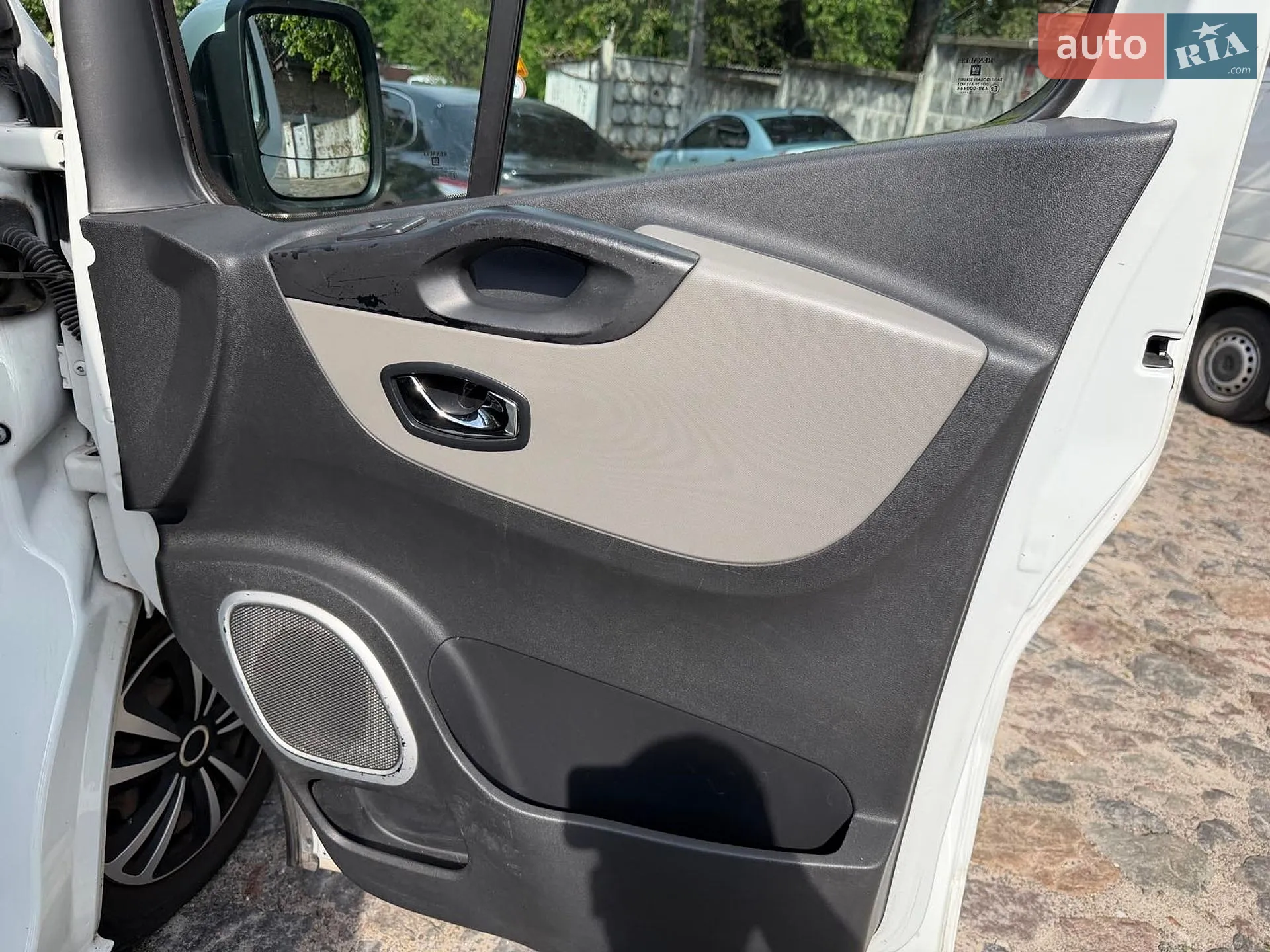2015 Renault Trafic - мініатюра 22