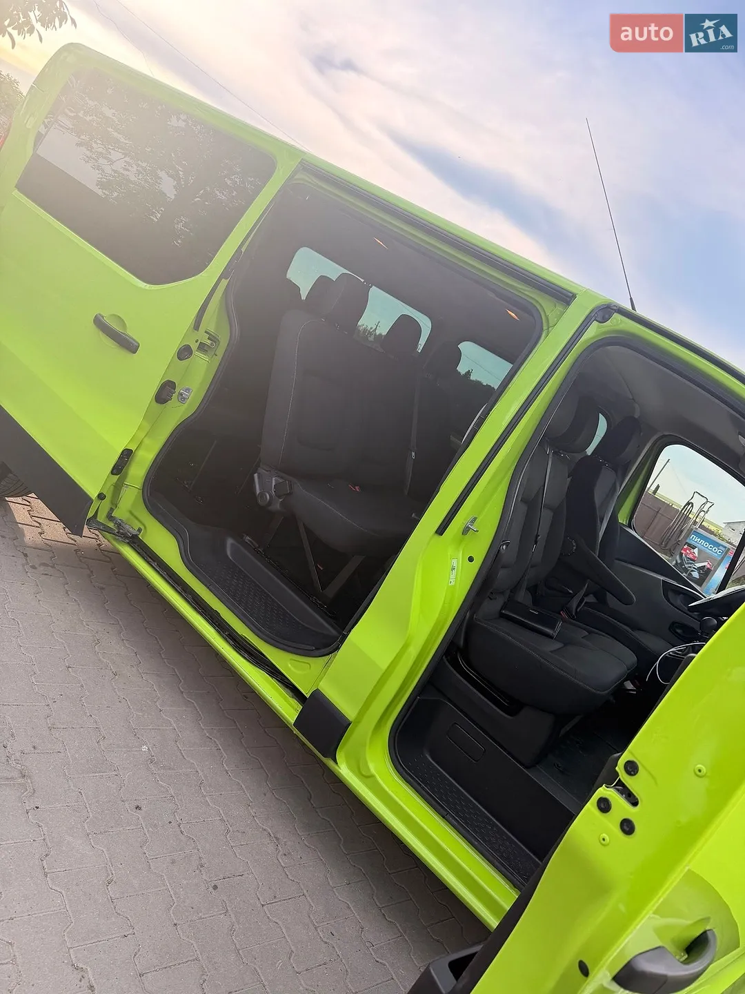 2019 Renault Trafic - мініатюра 4