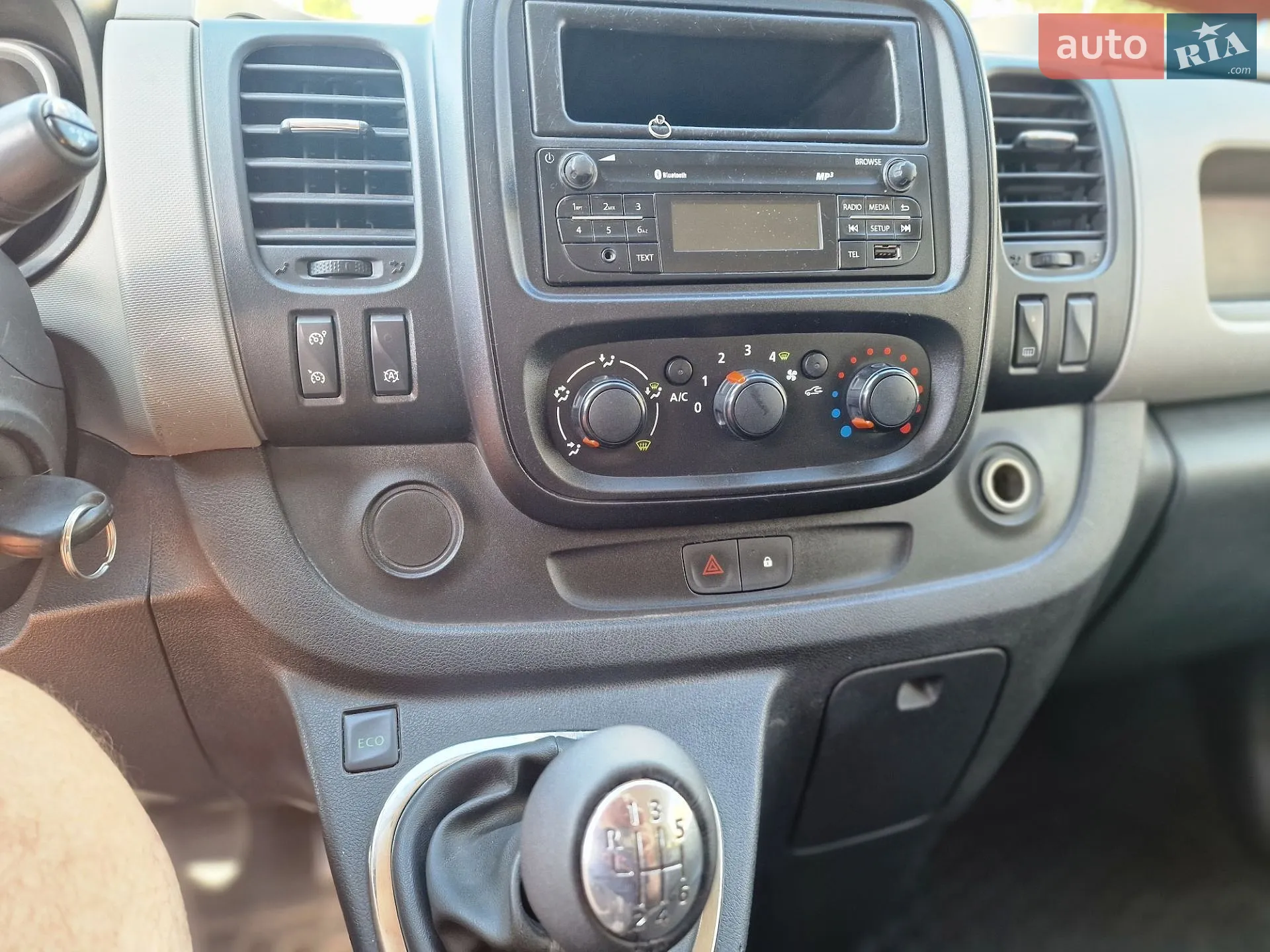 2015 Renault Trafic - мініатюра 20