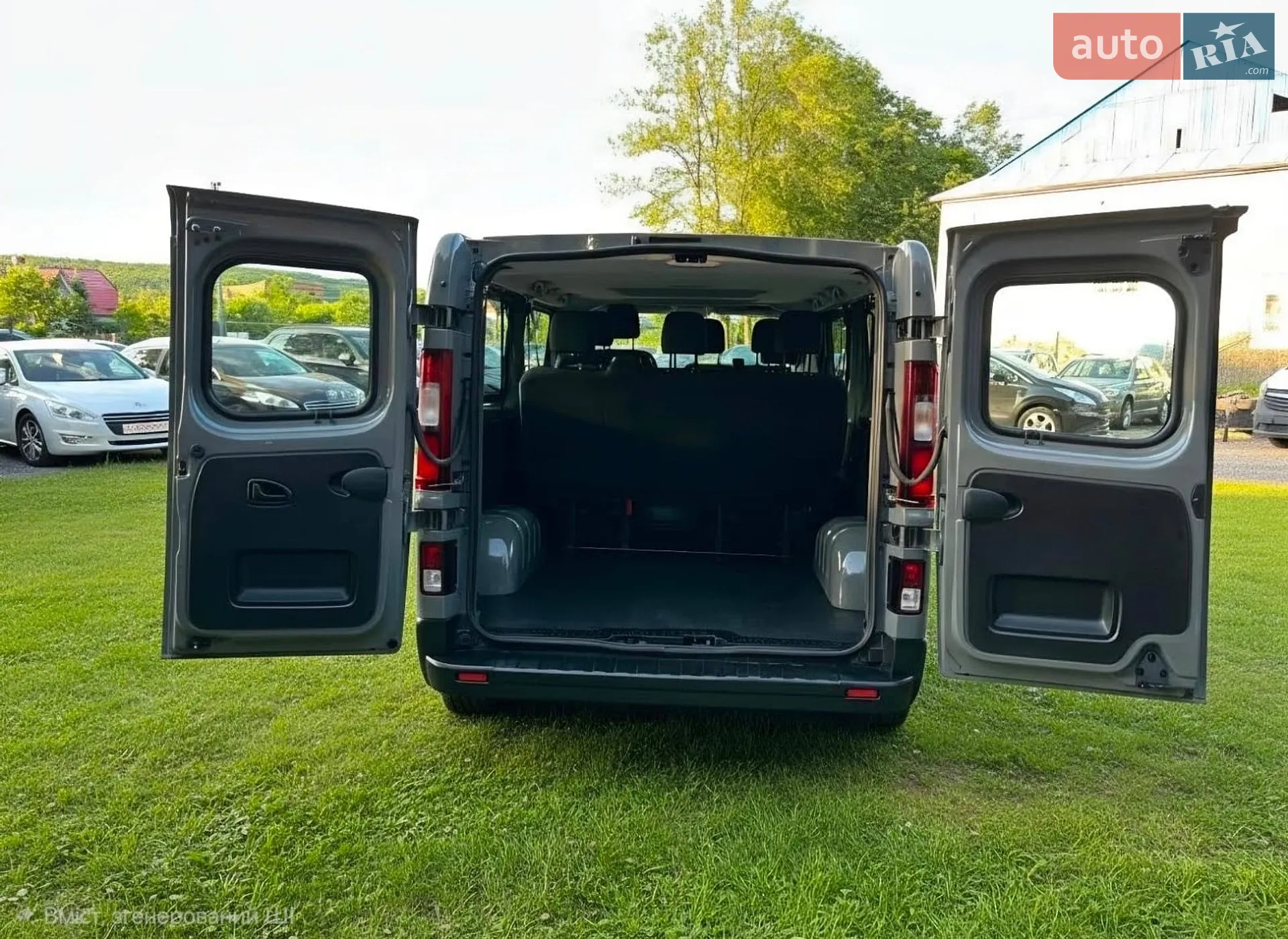 2019 Renault Trafic - мініатюра 14