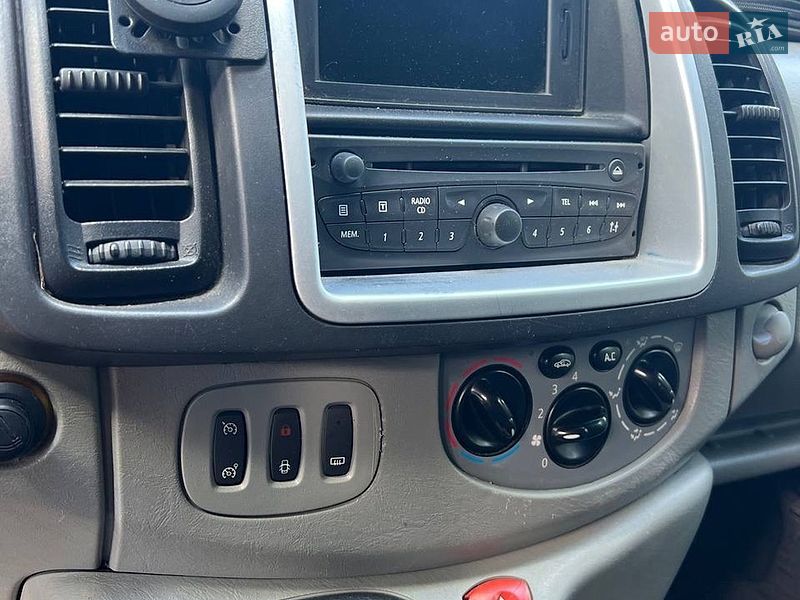 Вантажний фургон Renault Trafic 2013 в Ірпені