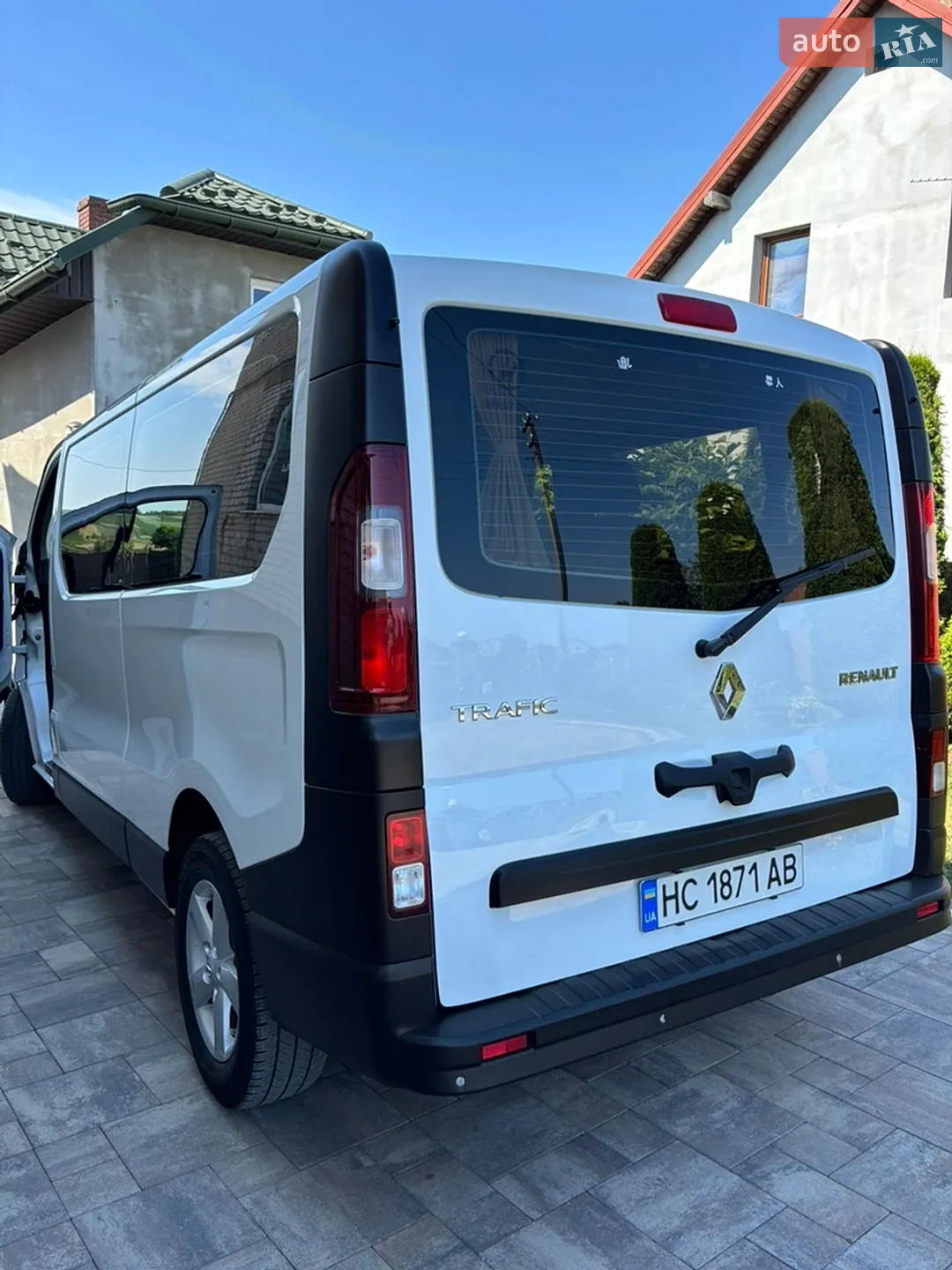 2015 Renault Trafic - мініатюра 13