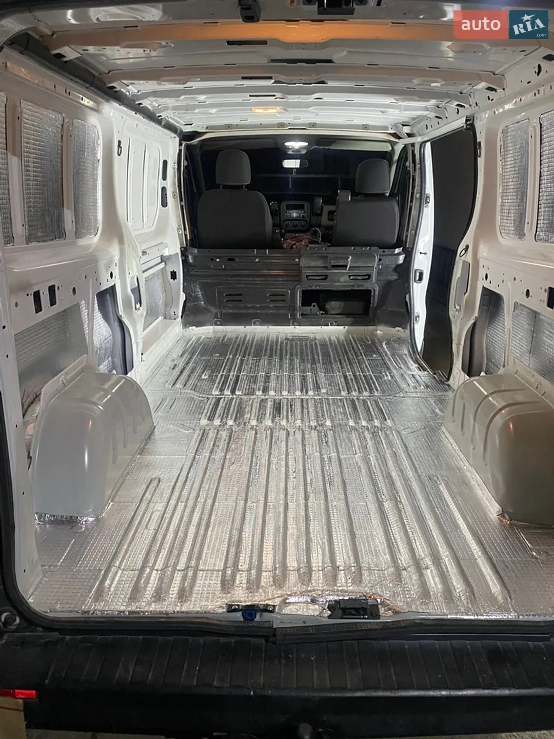 2015 Renault Trafic - мініатюра 22