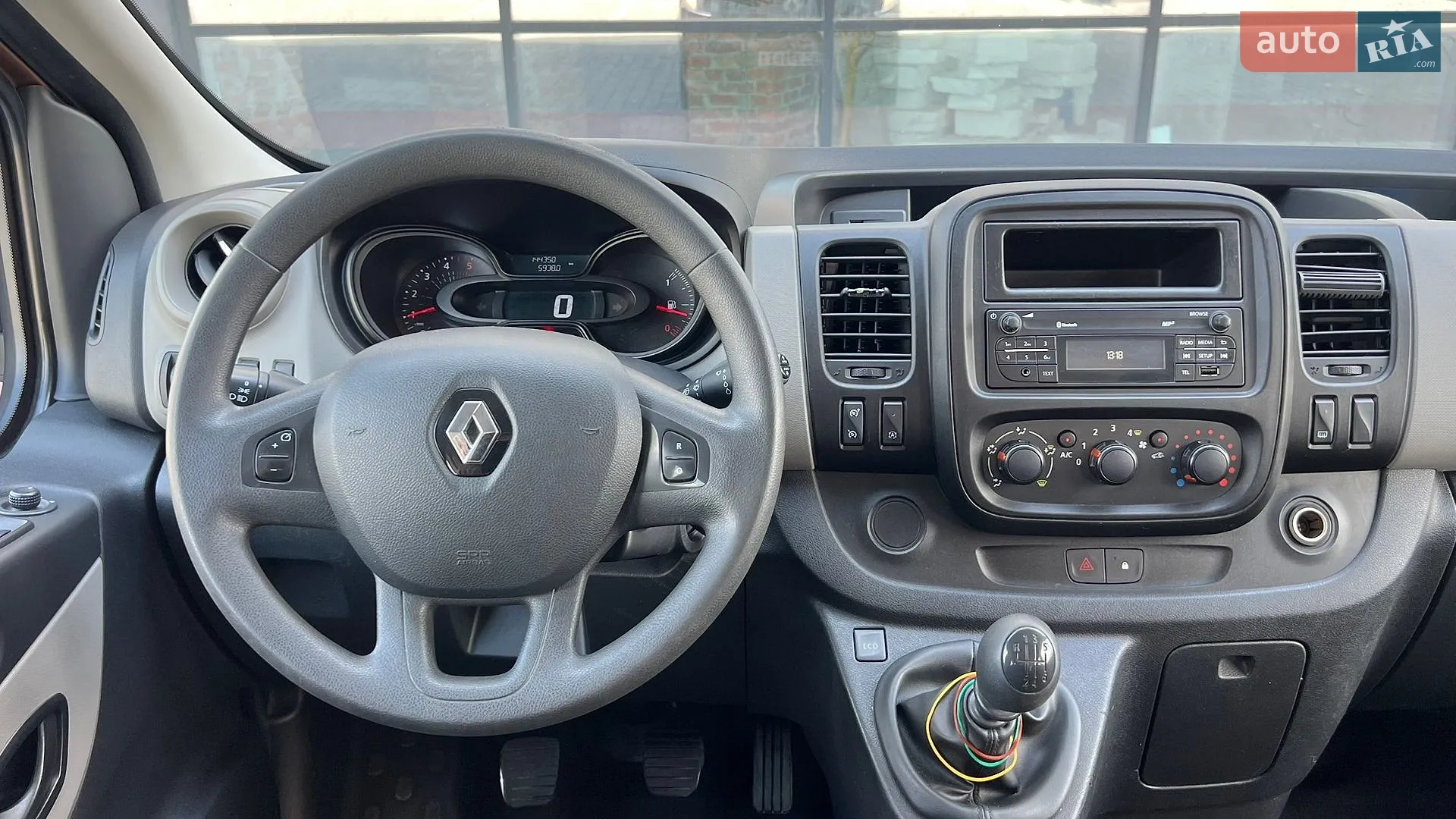 Renault Trafic 2017 VIN VF1JL000357638395 фото оголошення 24 з 35