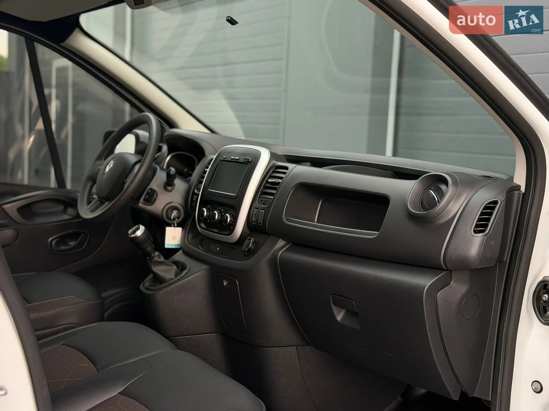 2021 Renault Trafic - мініатюра 59