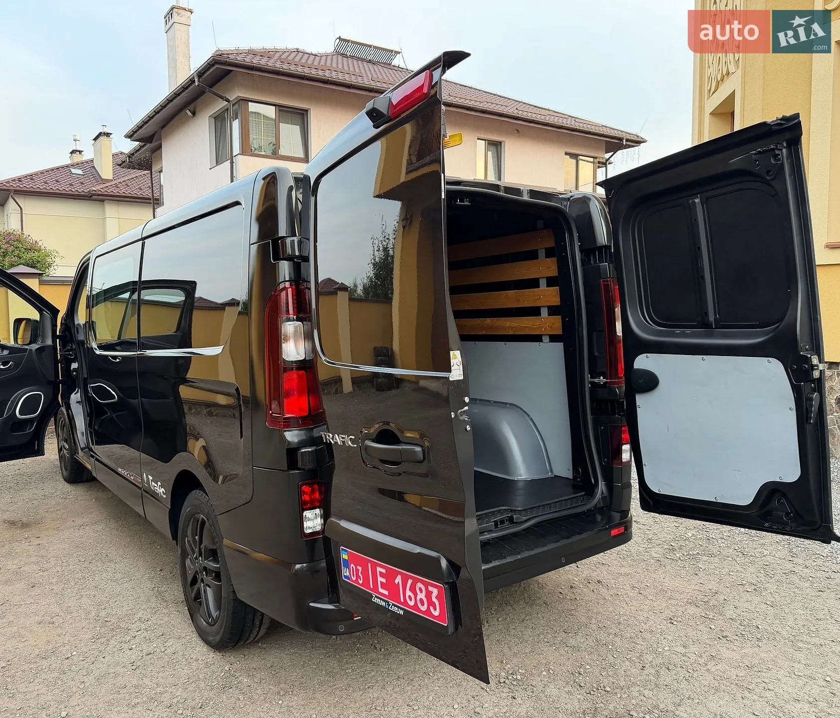 2020 Renault Trafic - мініатюра 76