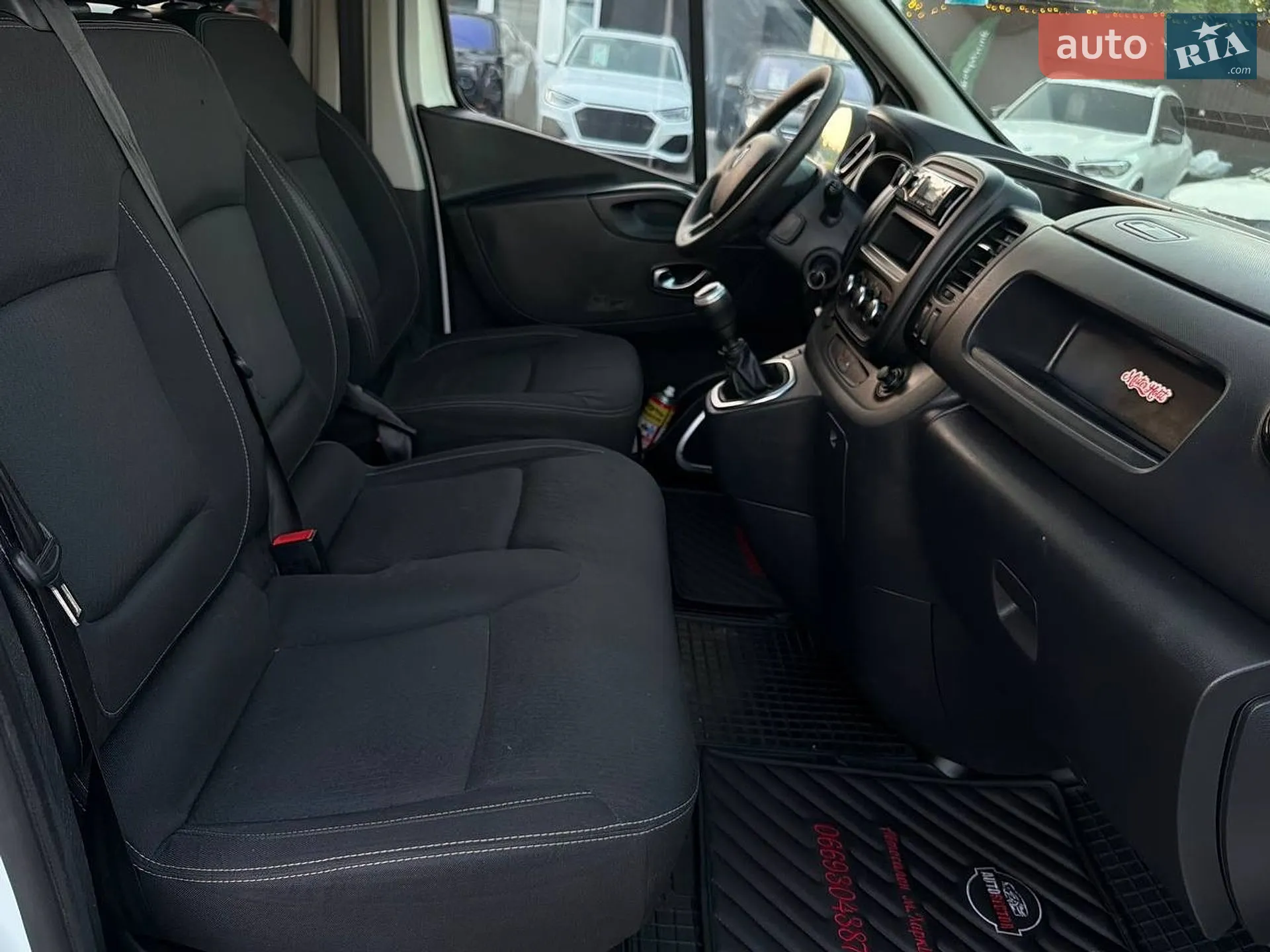 2021 Renault Trafic - мініатюра 20
