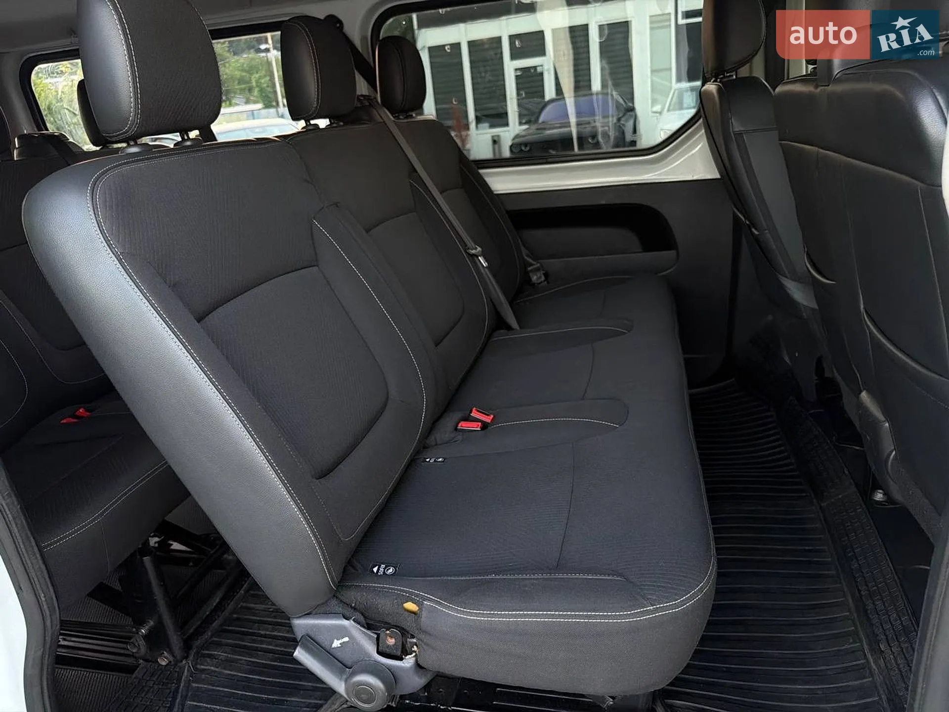 2021 Renault Trafic - мініатюра 30