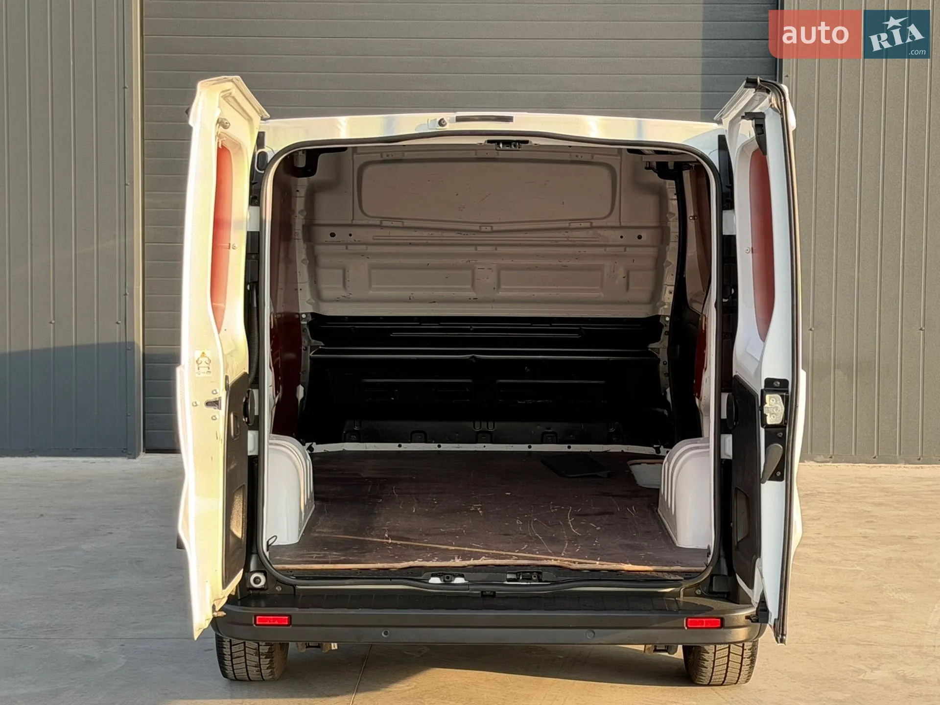 2022 Renault Trafic - мініатюра 27