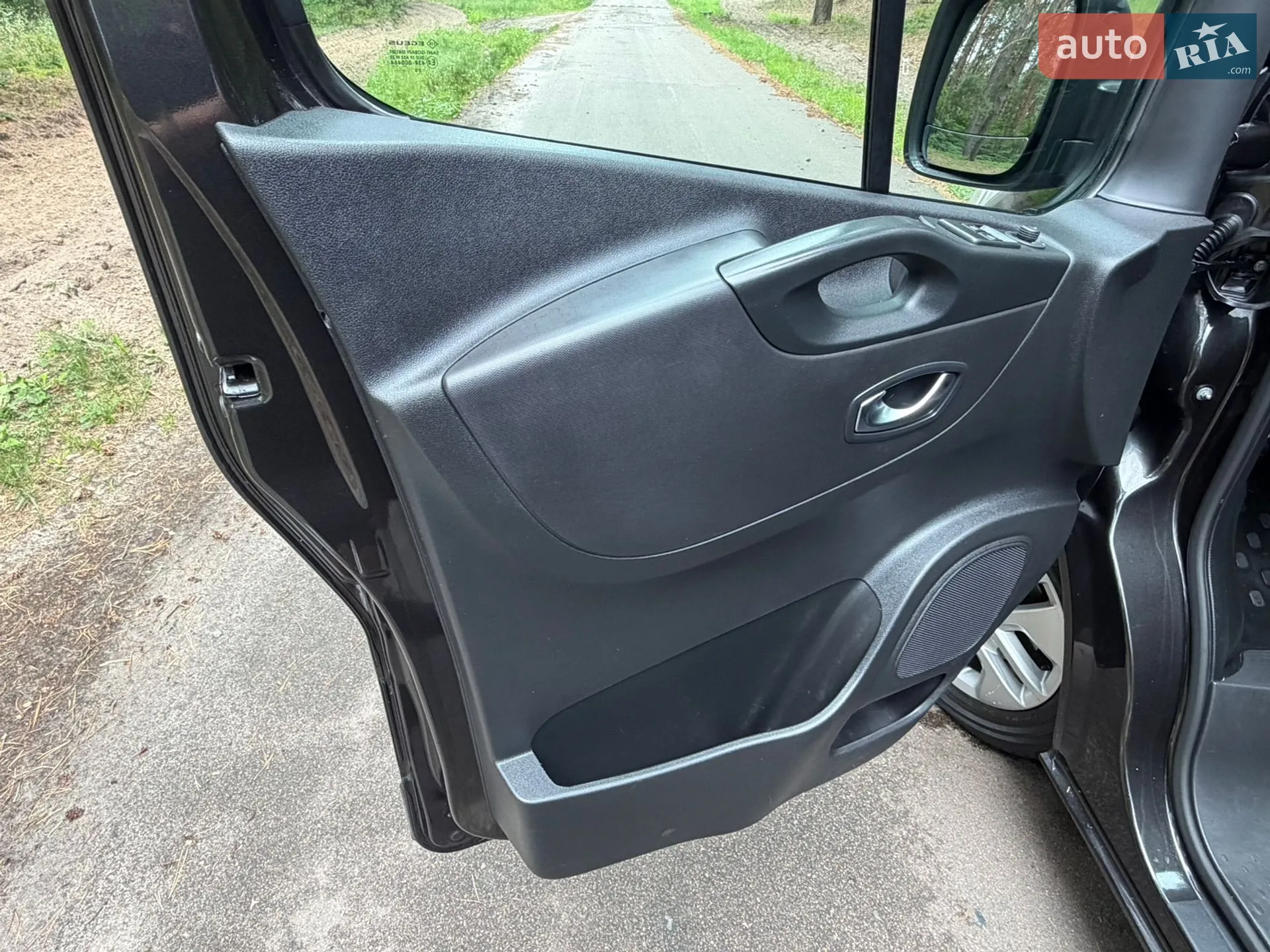 2021 Renault Trafic - мініатюра 35