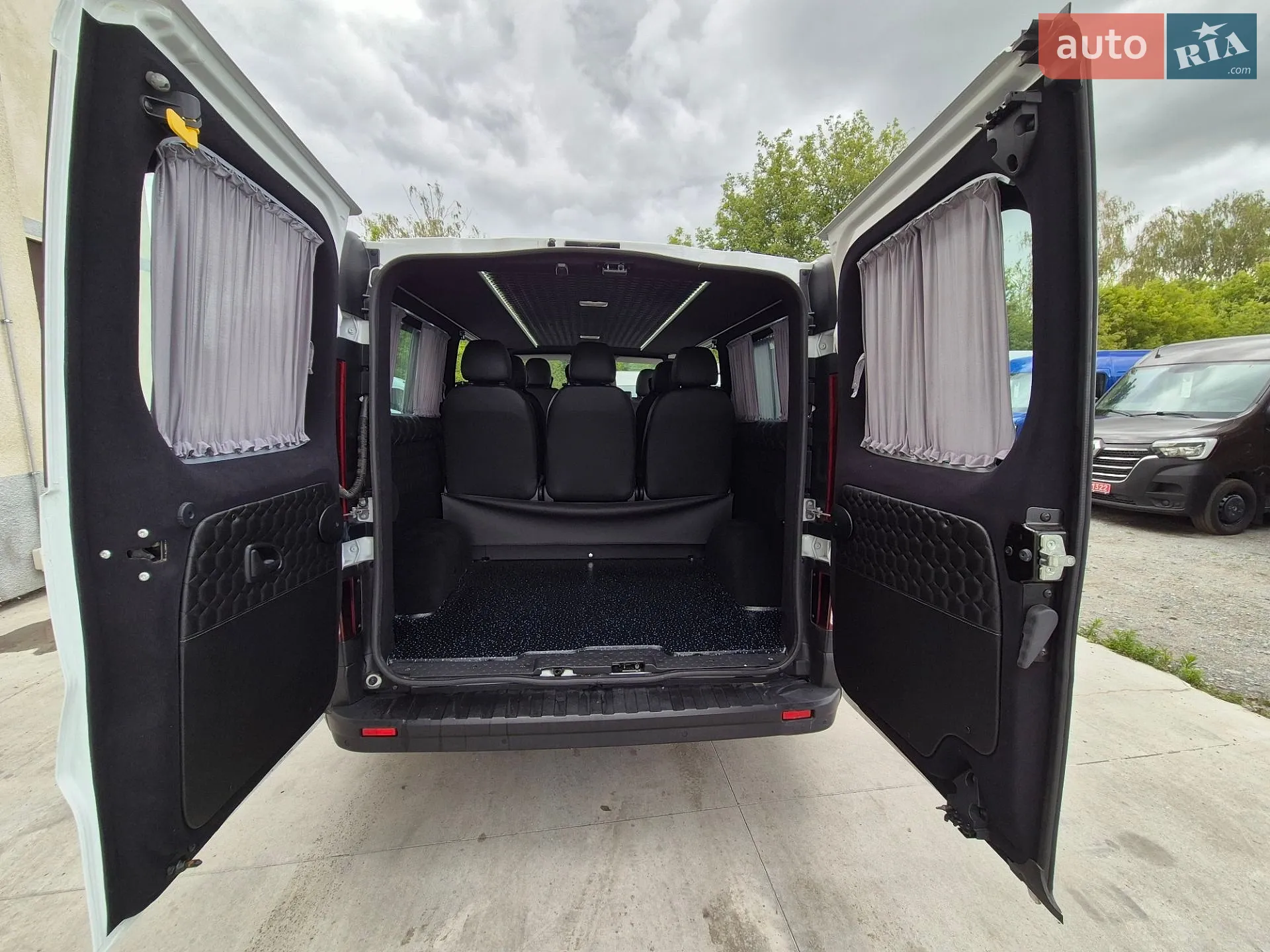 2021 Renault Trafic - мініатюра 19