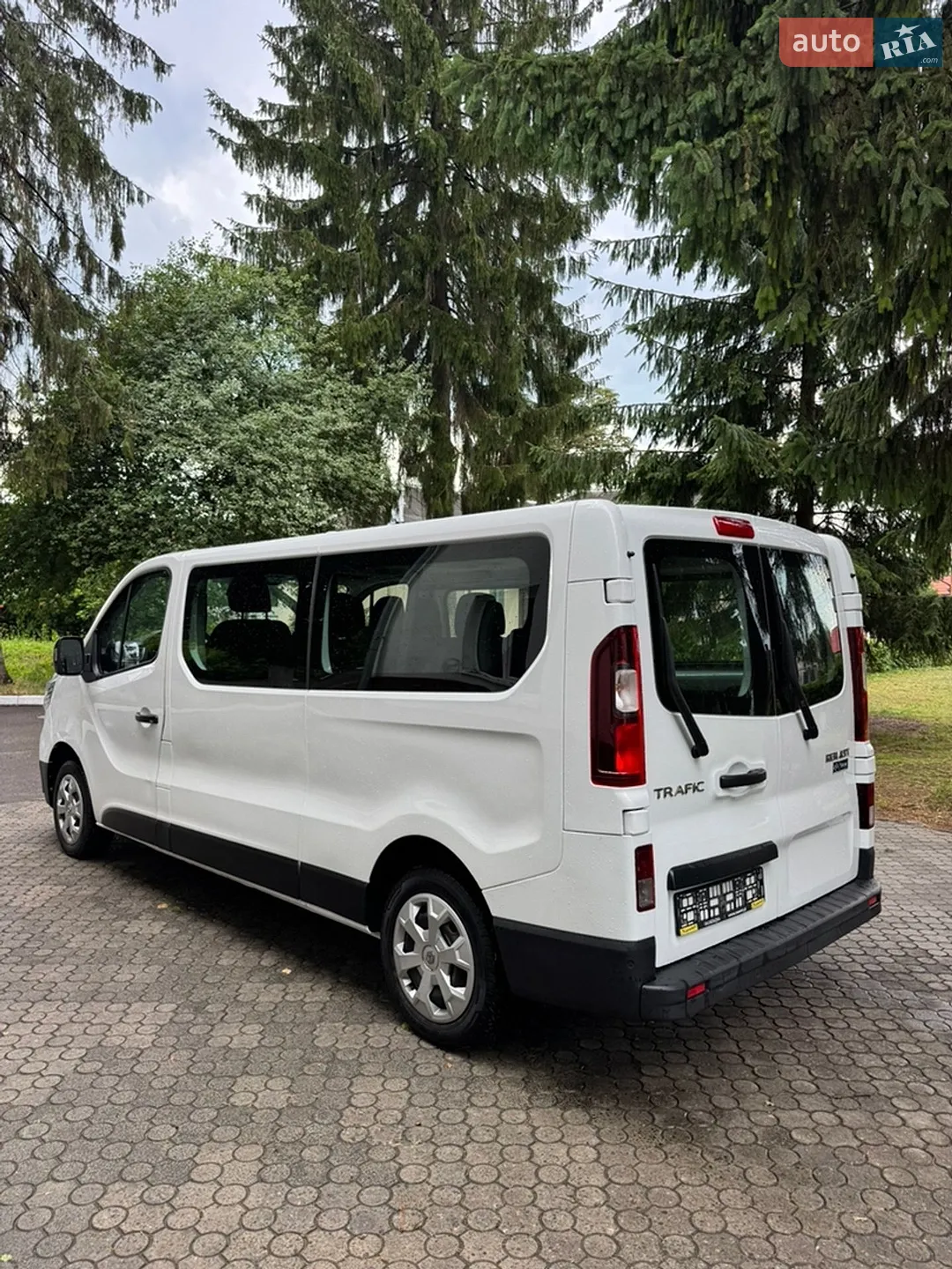 2022 Renault Trafic - мініатюра 3