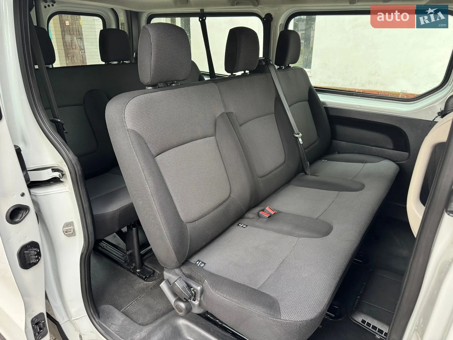 2022 Renault Trafic - мініатюра 43