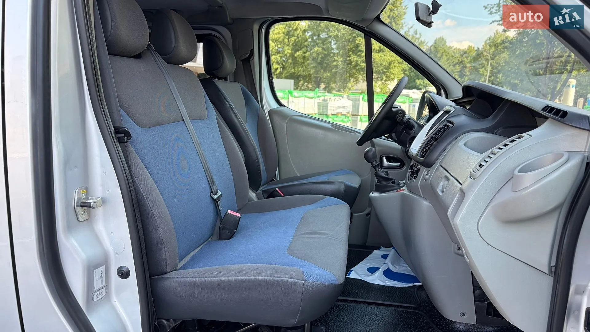 2012 Renault Trafic - мініатюра 27