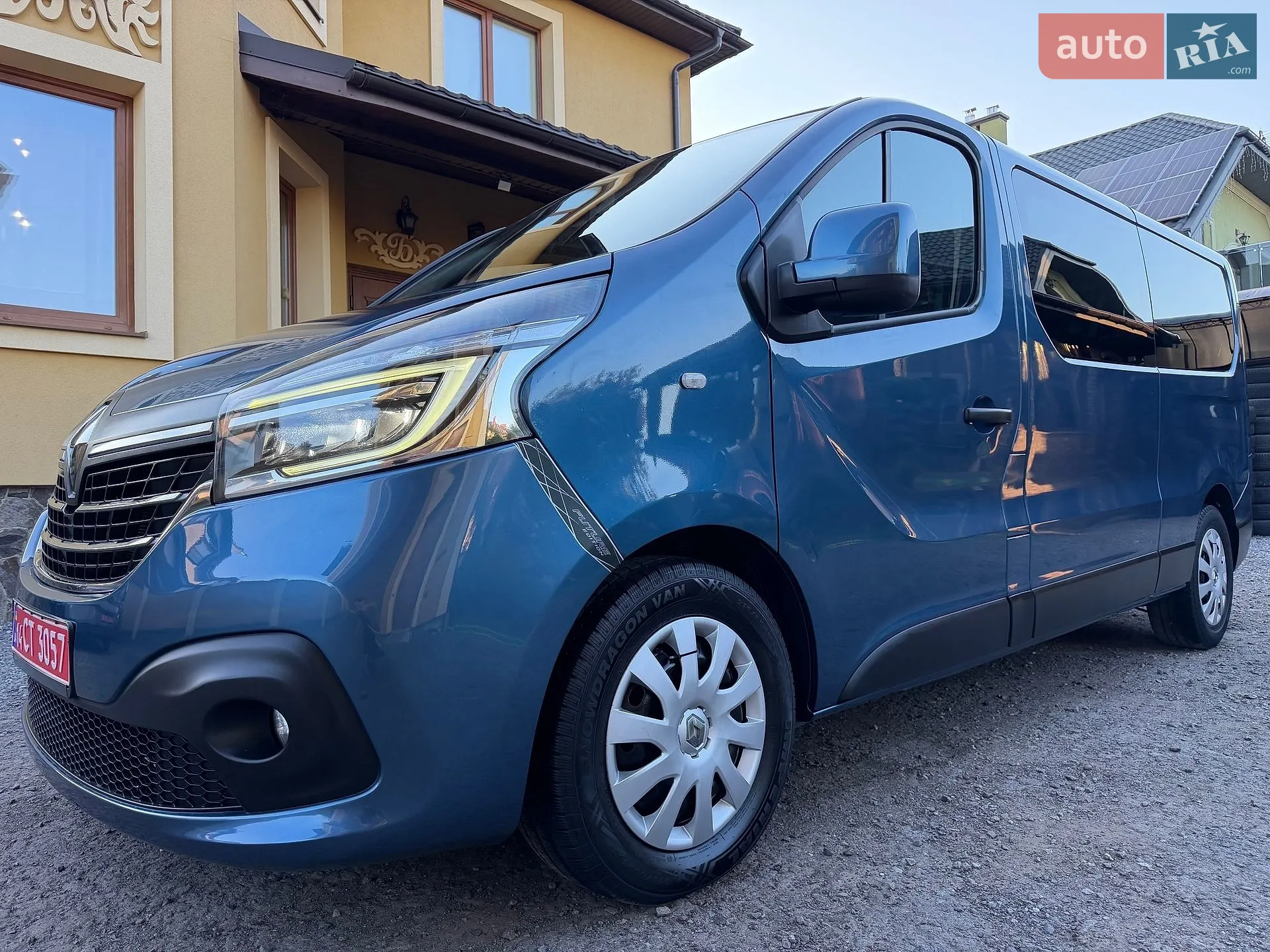 2020 Renault Trafic - мініатюра 2