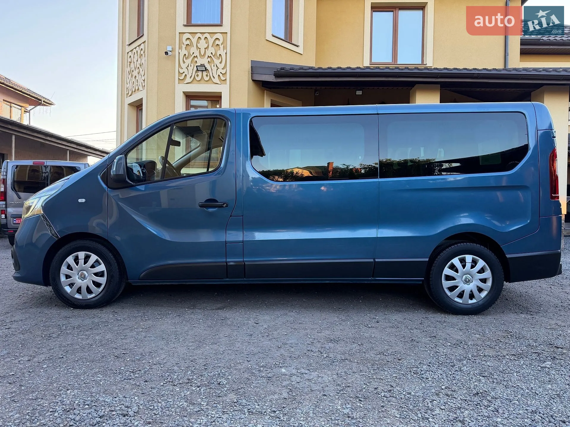 2020 Renault Trafic - мініатюра 5