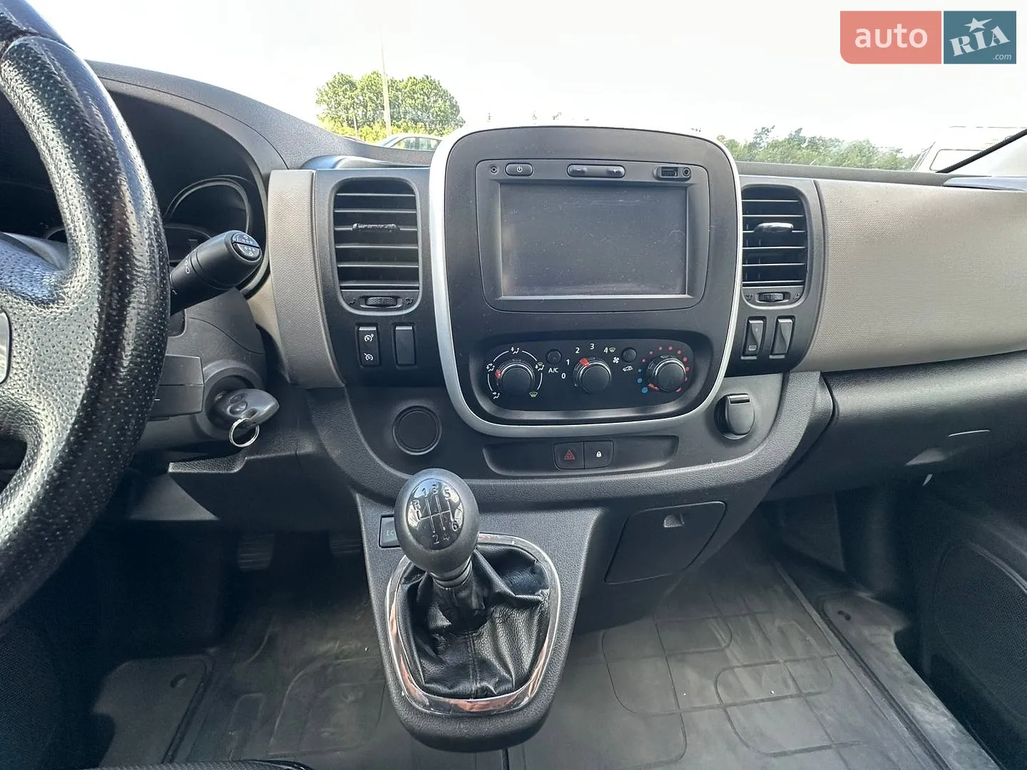 2016 Renault Trafic - мініатюра 14