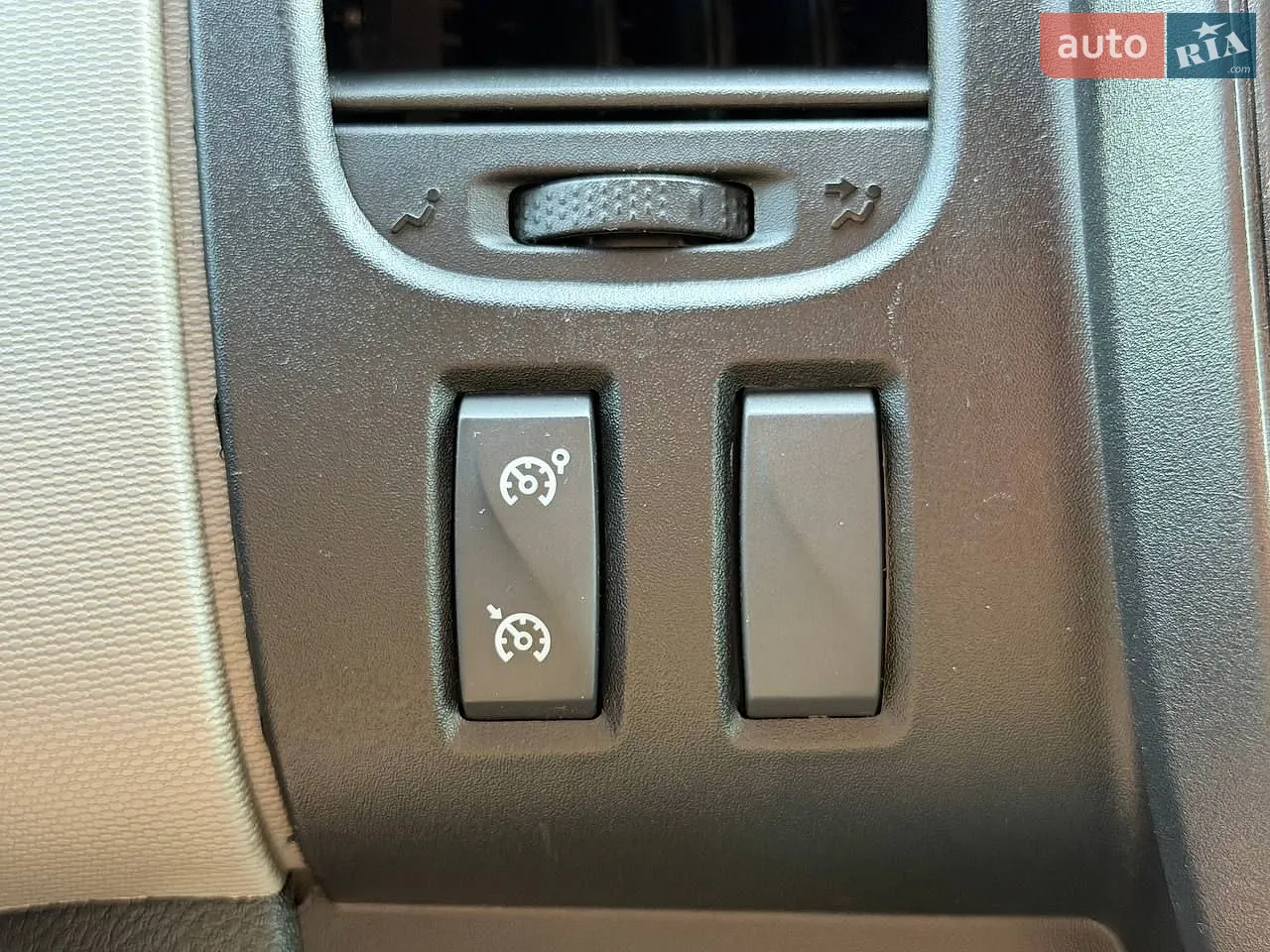 2016 Renault Trafic - мініатюра 23