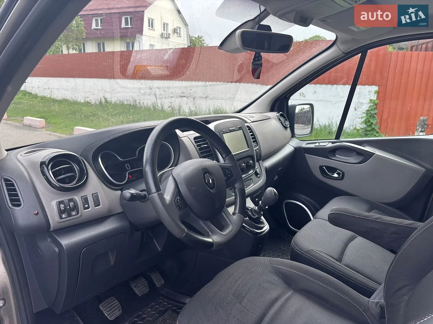 2015 Renault Trafic - мініатюра 12