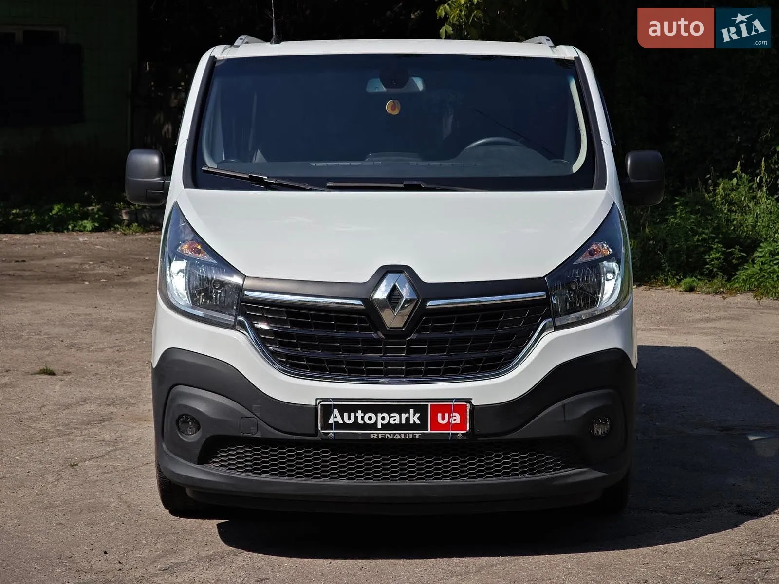 2021 Renault Trafic - мініатюра 2