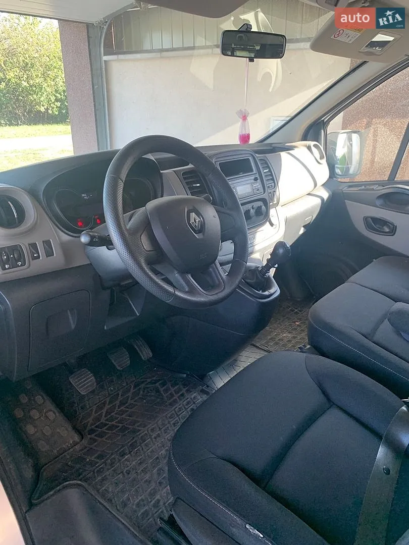 2017 Renault Trafic - мініатюра 6