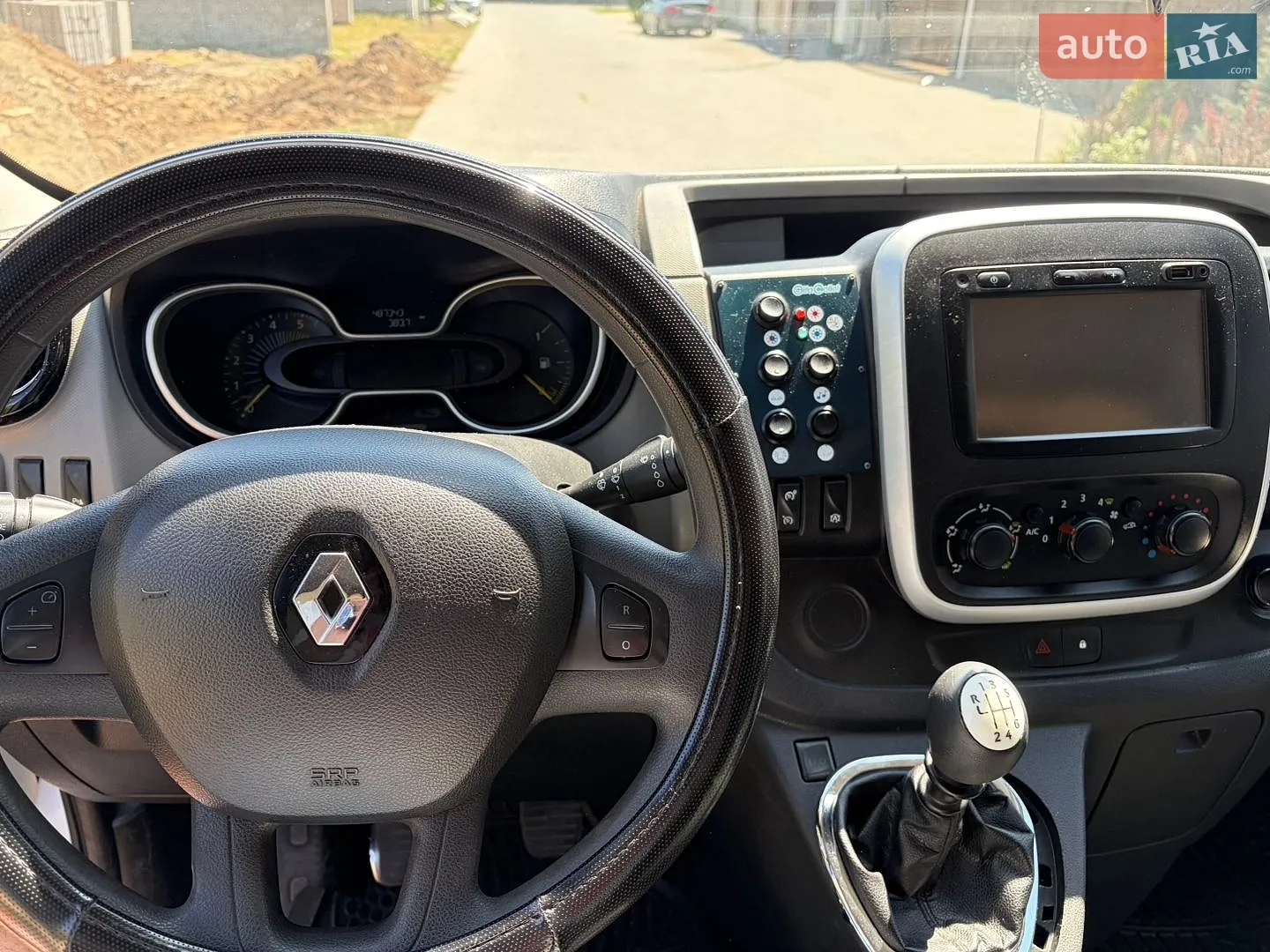 2015 Renault Trafic - мініатюра 7