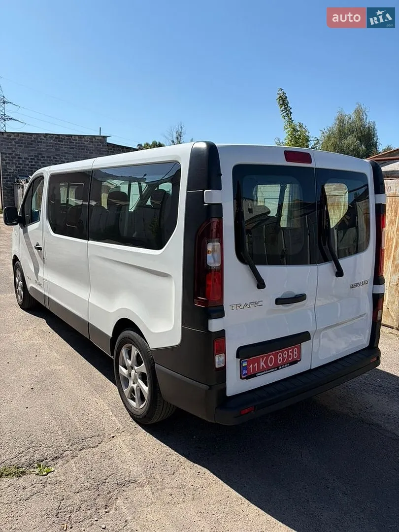 2017 Renault Trafic - мініатюра 3