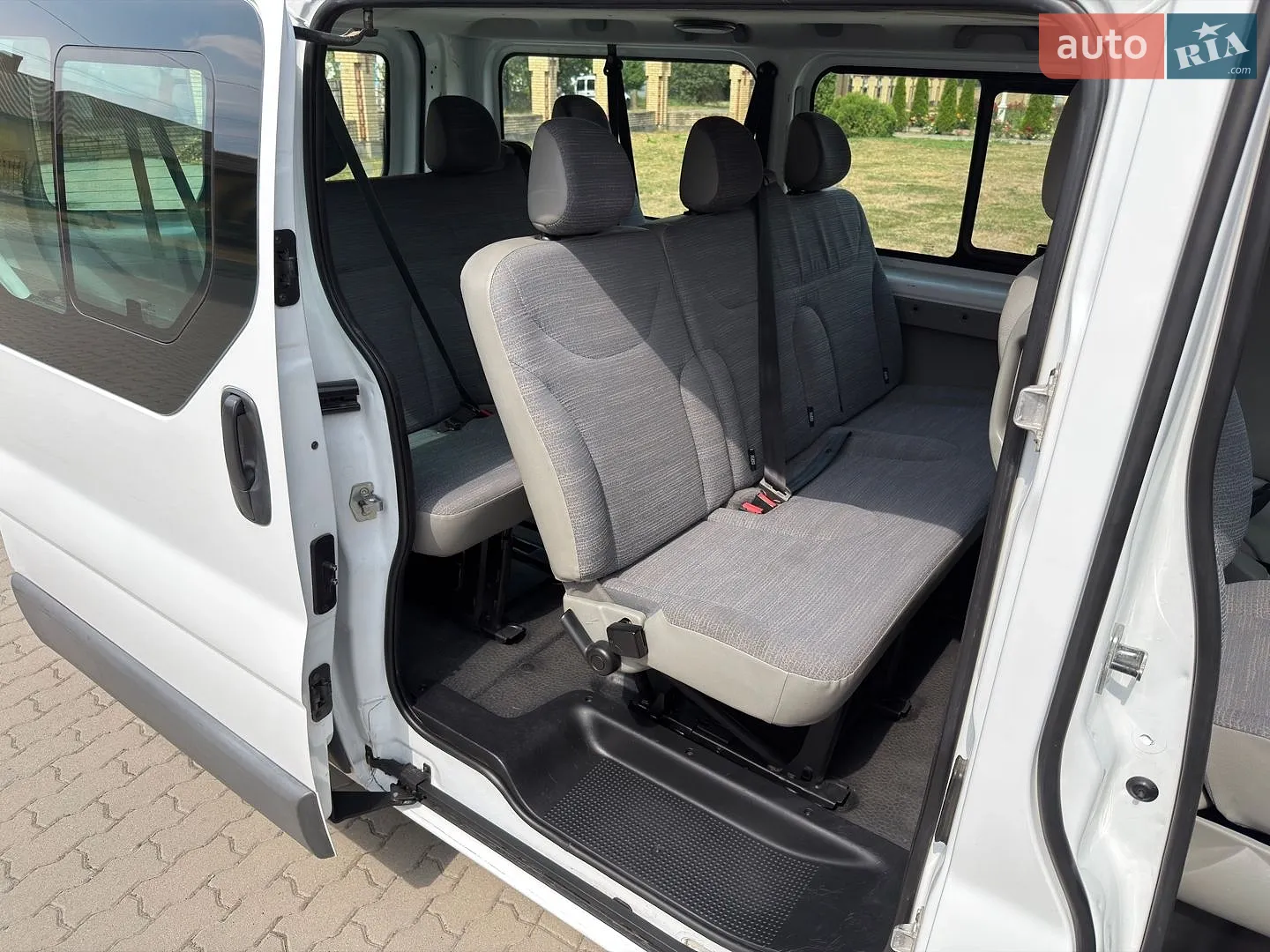 2013 Renault Trafic - мініатюра 28
