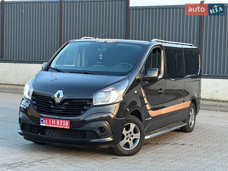 Минивэн Renault Trafic 2016 в Луцке