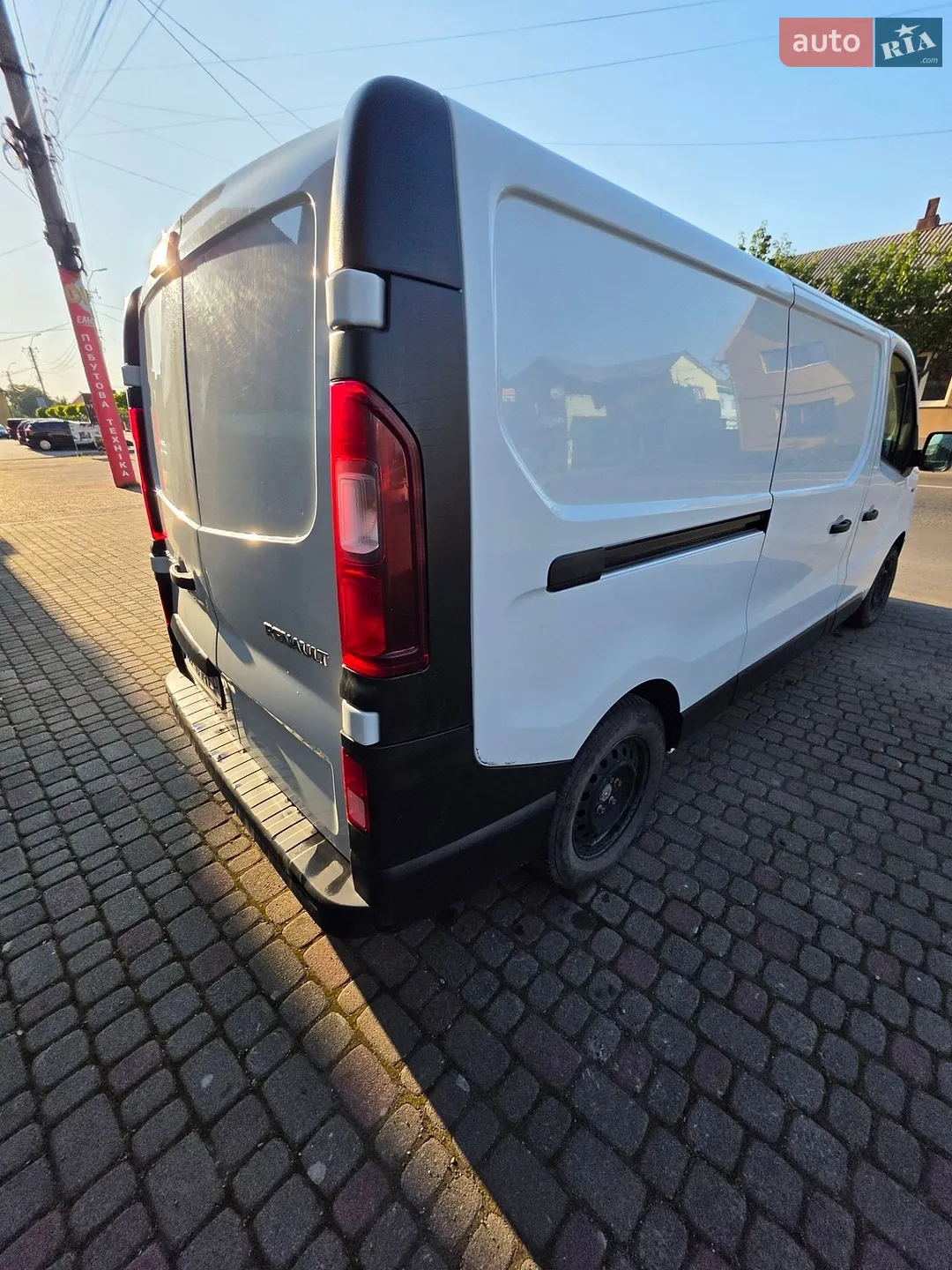 2015 Renault Trafic - мініатюра 9