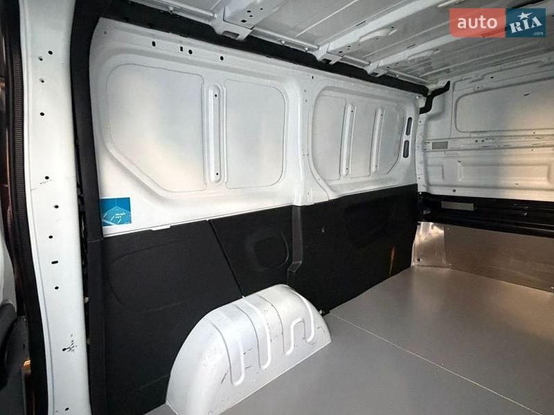 Грузовой фургон Renault Trafic 2022 в Дубно