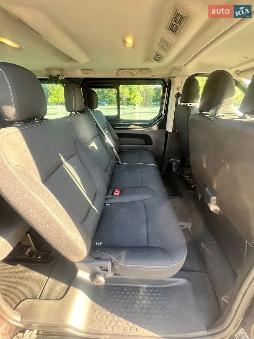 2016 Renault Trafic - мініатюра 12
