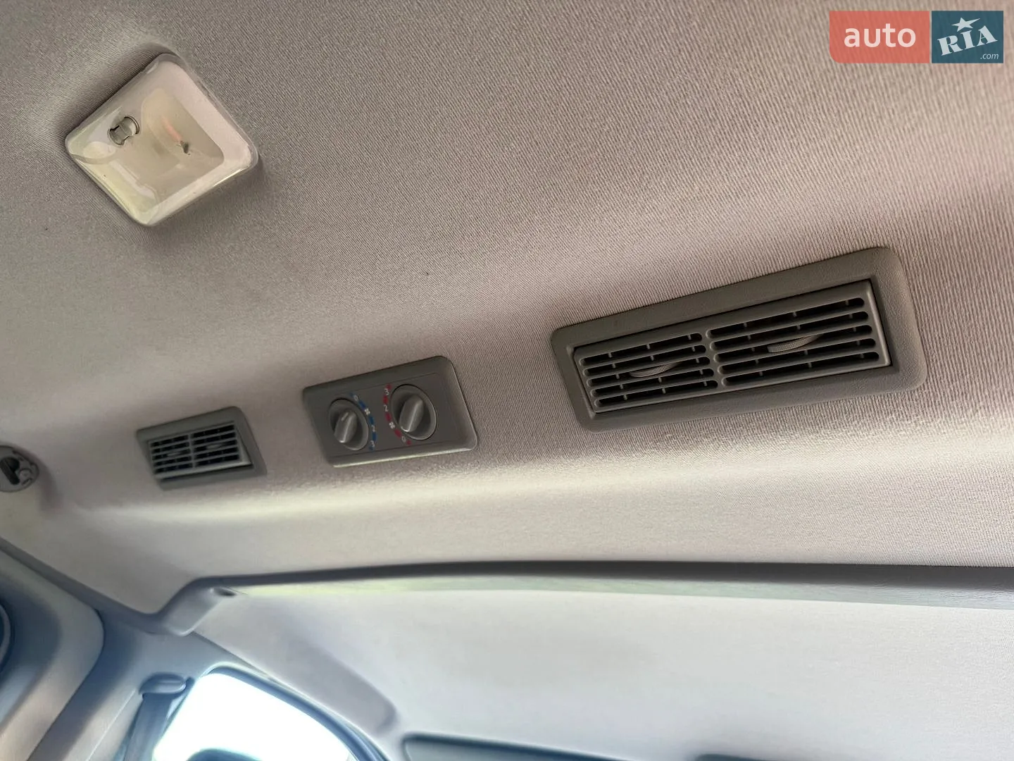 2012 Renault Trafic - мініатюра 41