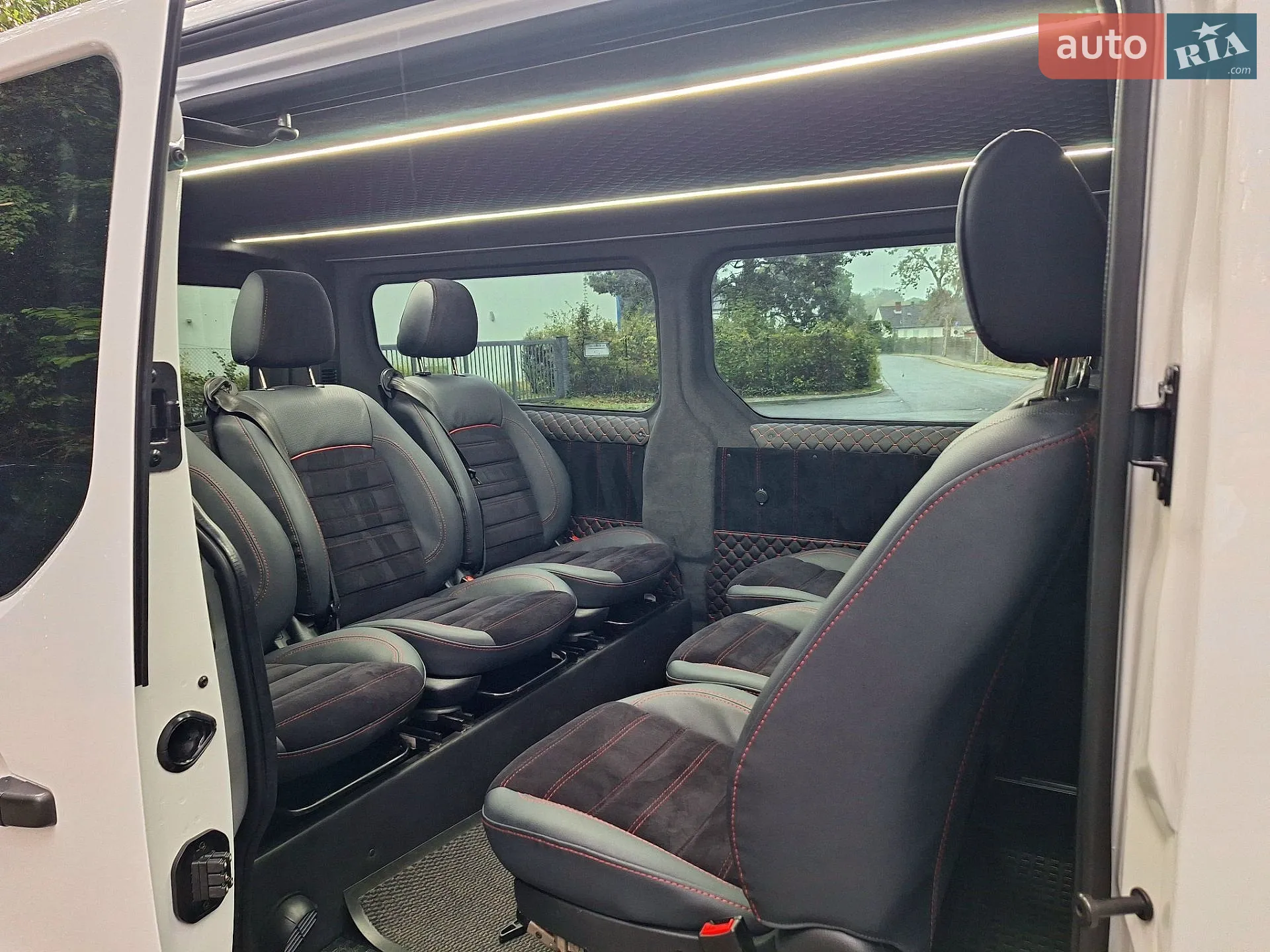 2020 Renault Trafic - мініатюра 11