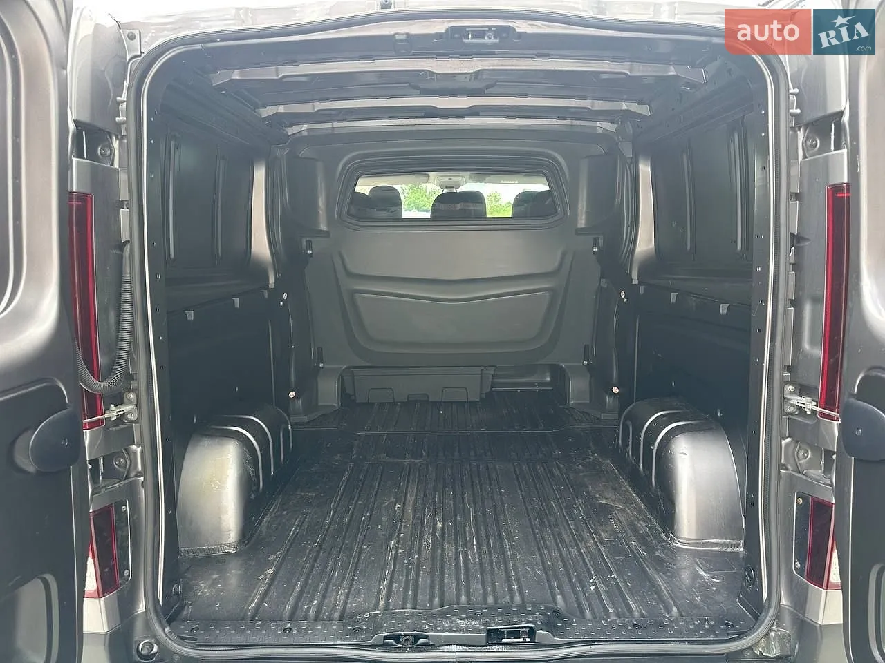 2019 Renault Trafic - мініатюра 8
