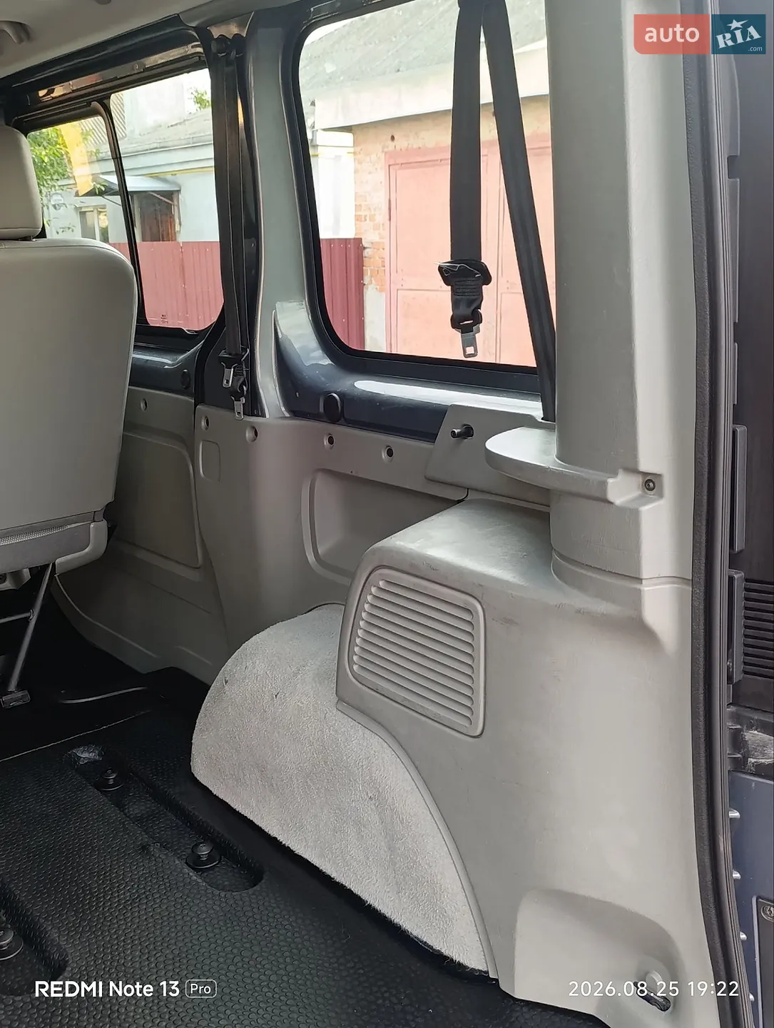 2012 Renault Trafic - мініатюра 49