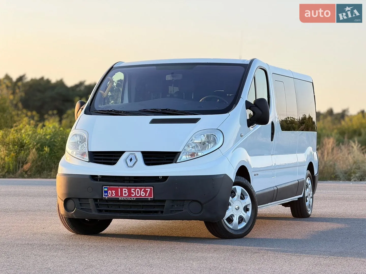 2011 Renault Trafic - мініатюра 2