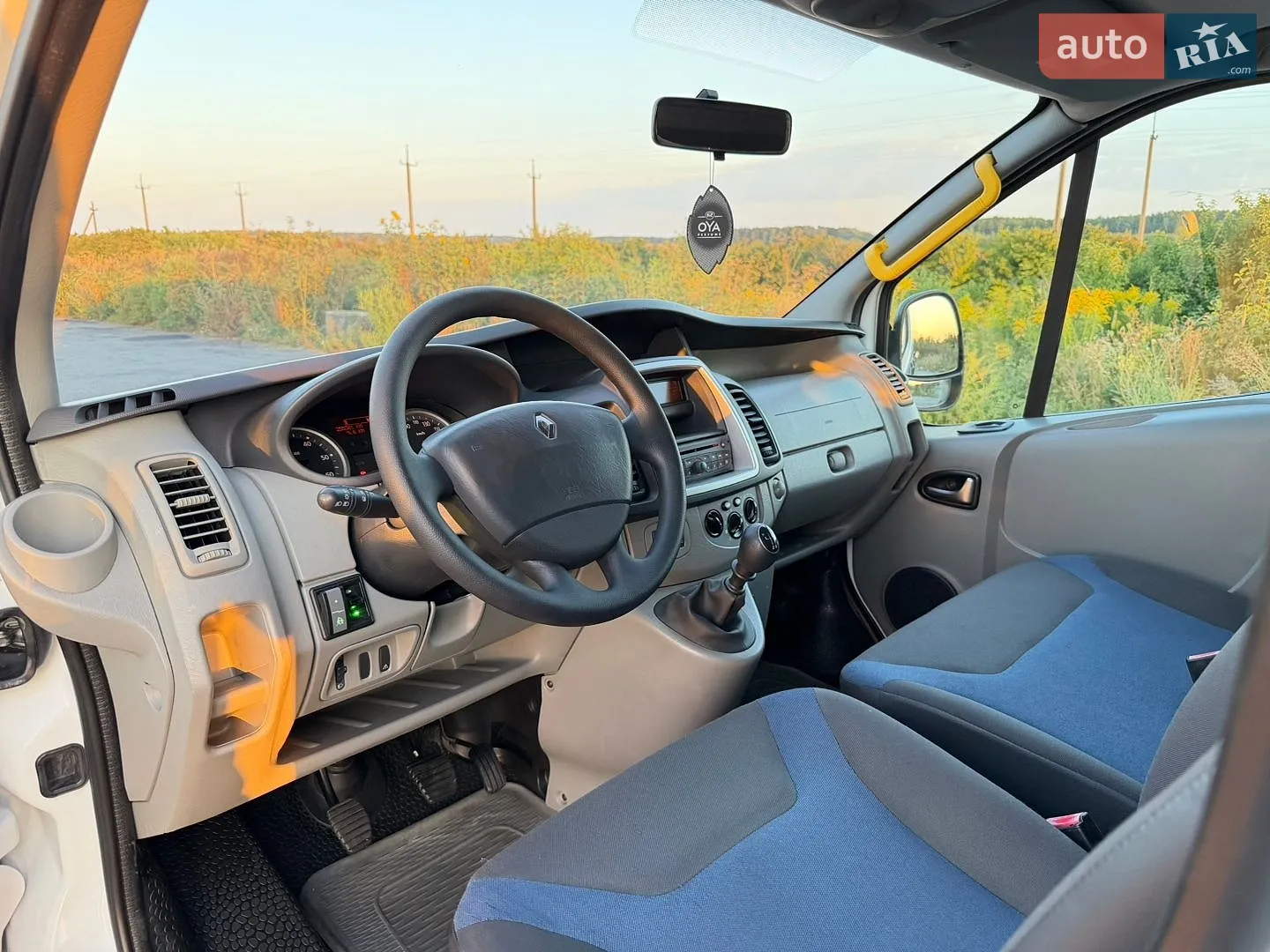 2011 Renault Trafic - мініатюра 35