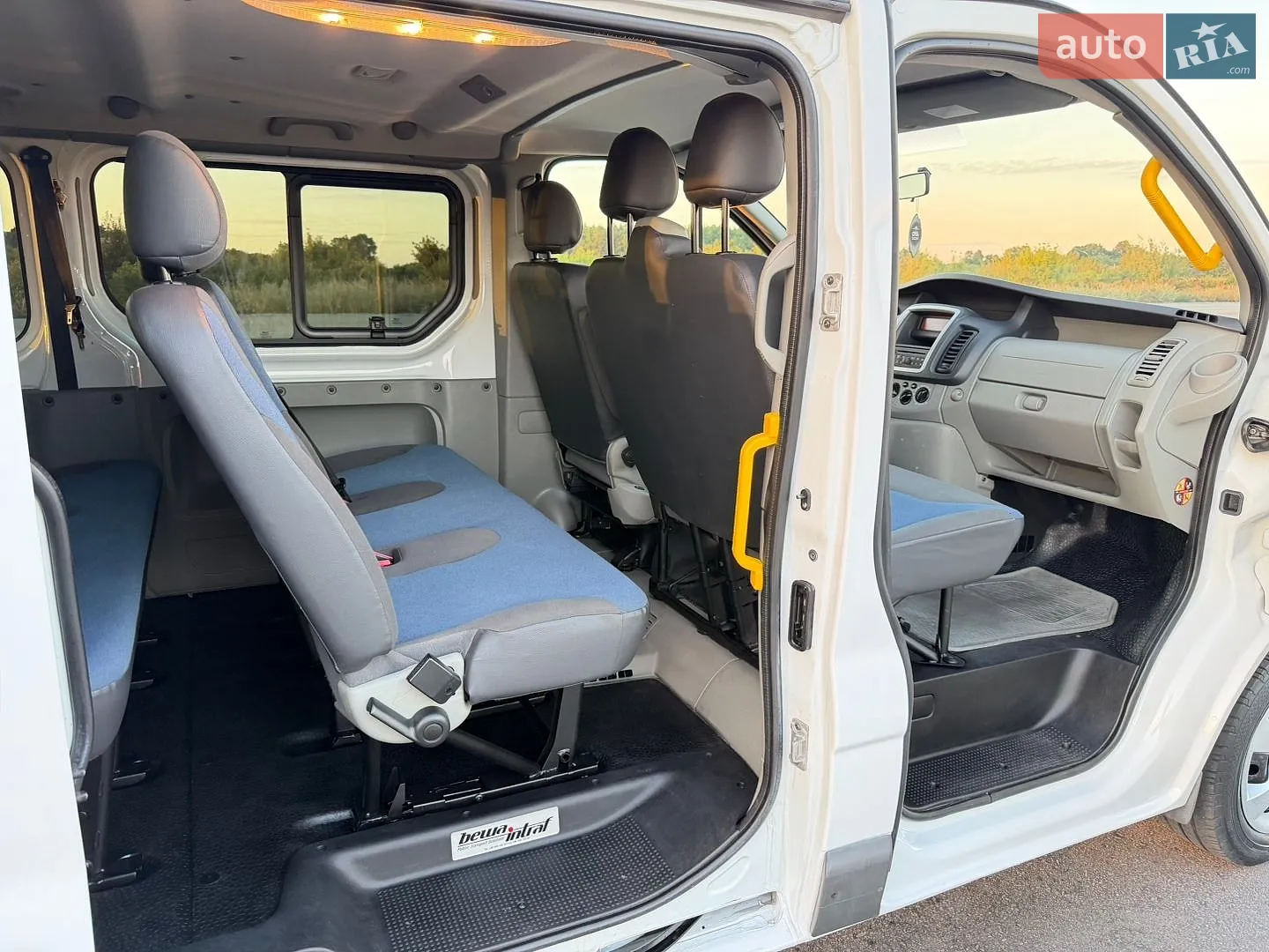 2011 Renault Trafic - мініатюра 43