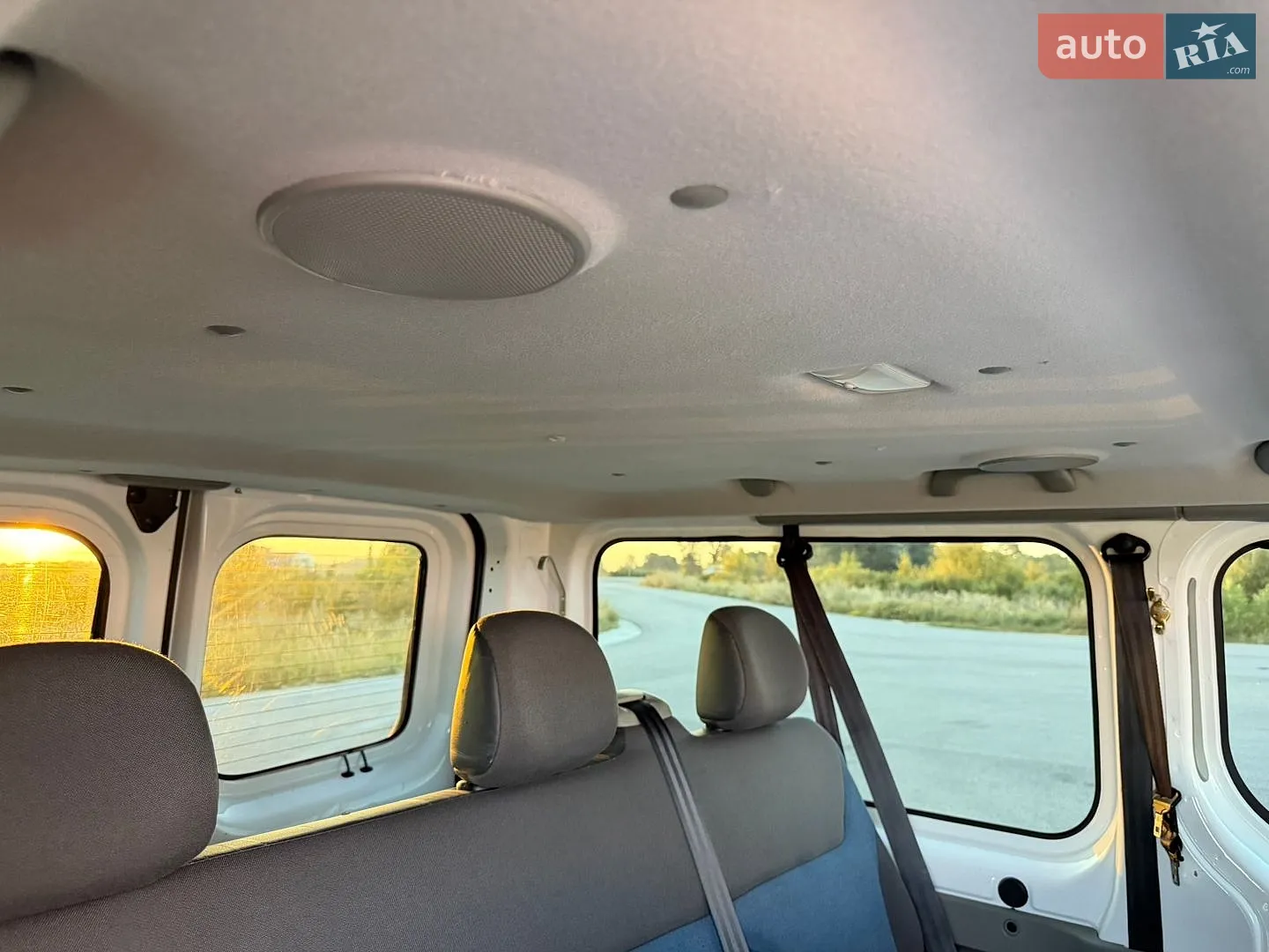 2011 Renault Trafic - мініатюра 49