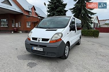 Мінівен Renault Trafic 2004 в Кременці