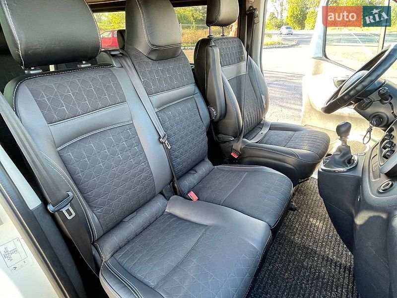 Мінівен Renault Trafic 2015 в Черкасах