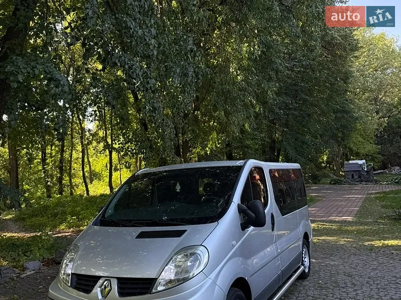 Renault Trafic 2011