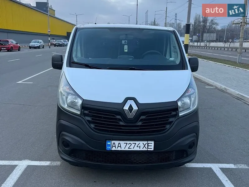 Renault Trafic 2015