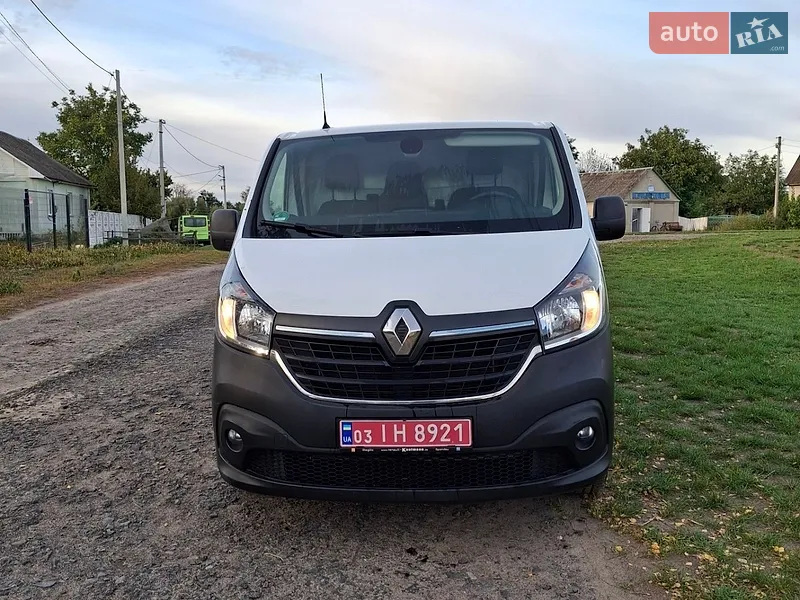 Renault Trafic 2021